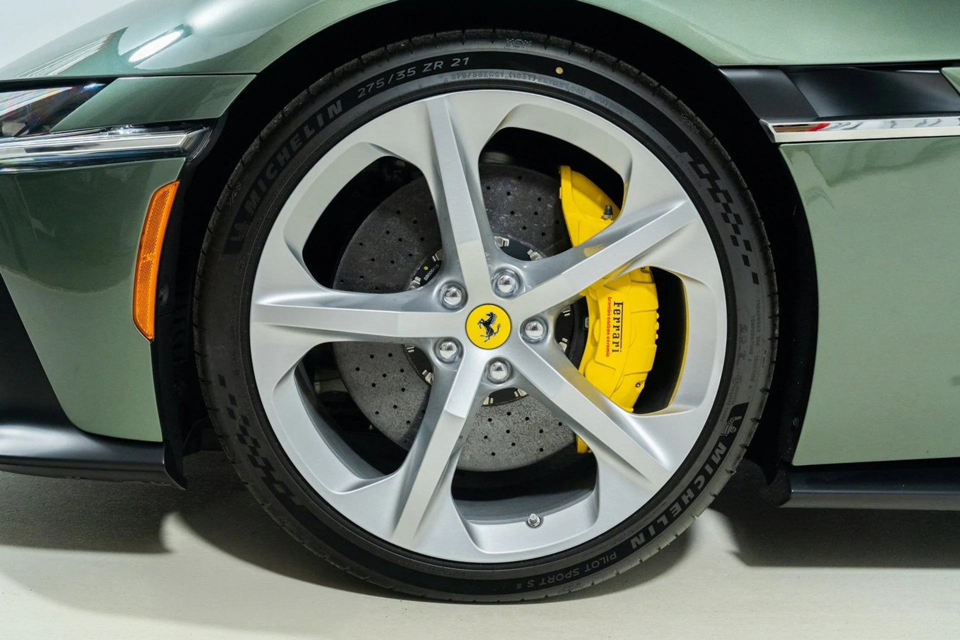 mph011_3180403701_f8758e0d06b14cd1a97b1fff6f3069af_b7def3fb24