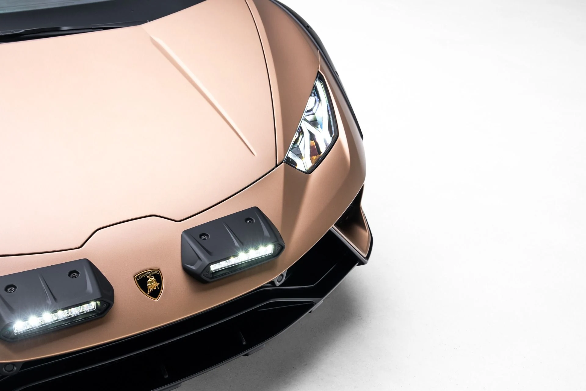 mph011_3183928882_Used_2024_Lamborghini_Huracan_Sterrato_1774458866_09309ab4de