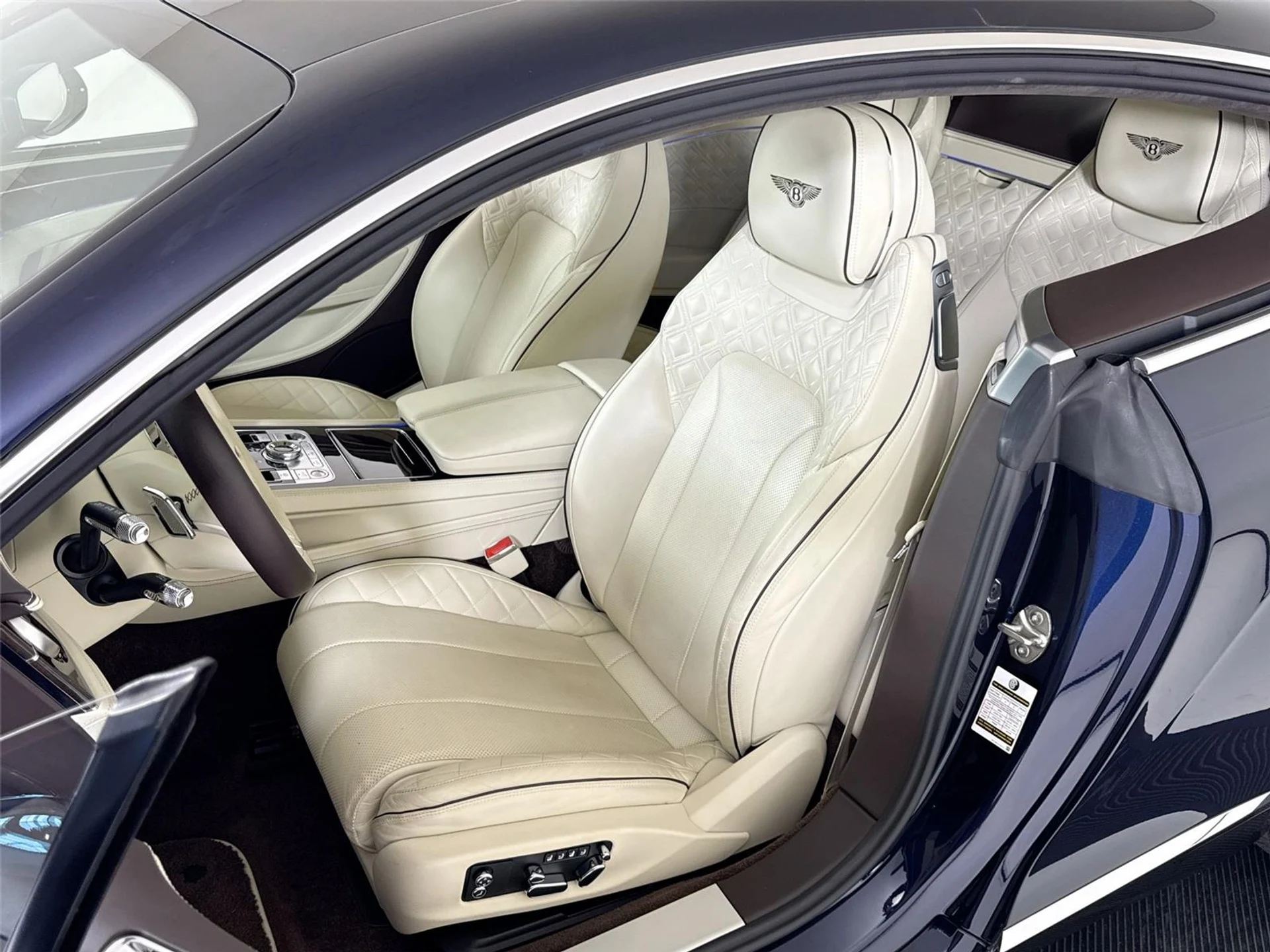 mph011_3188631772_d8e07c5c2540d3cef8a8995954edf143_c694225cbc