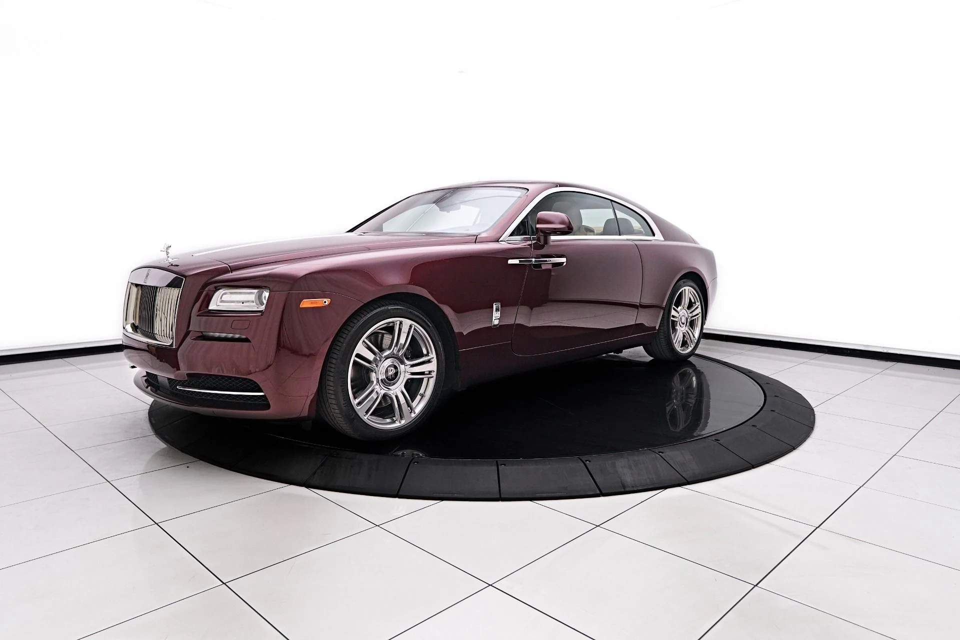mph011_3194302696_Used_2015_Rolls_Royce_Wraith_Base_1757113583_d912013437