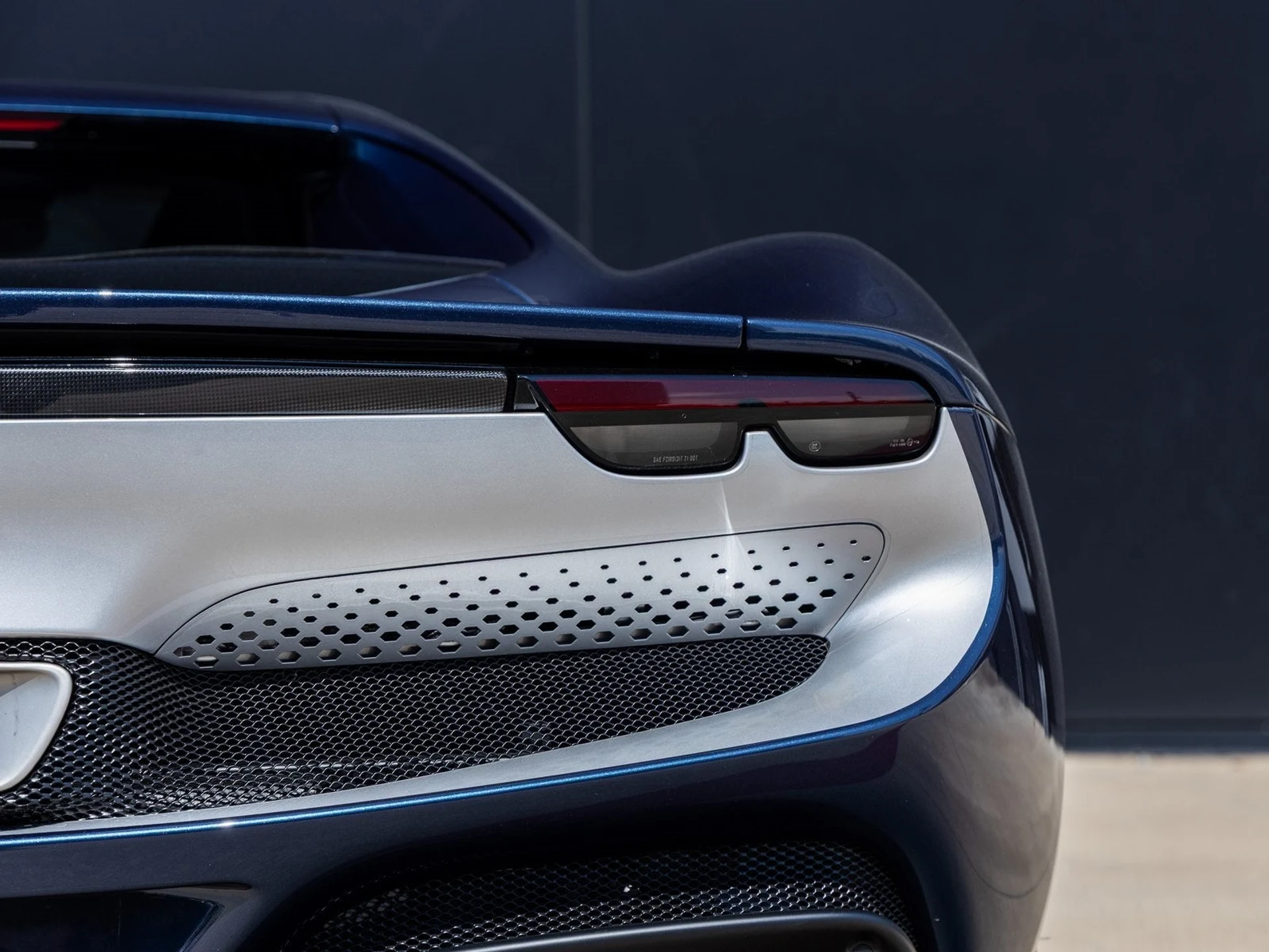 mph011_3195552833_12_28e3e2c344