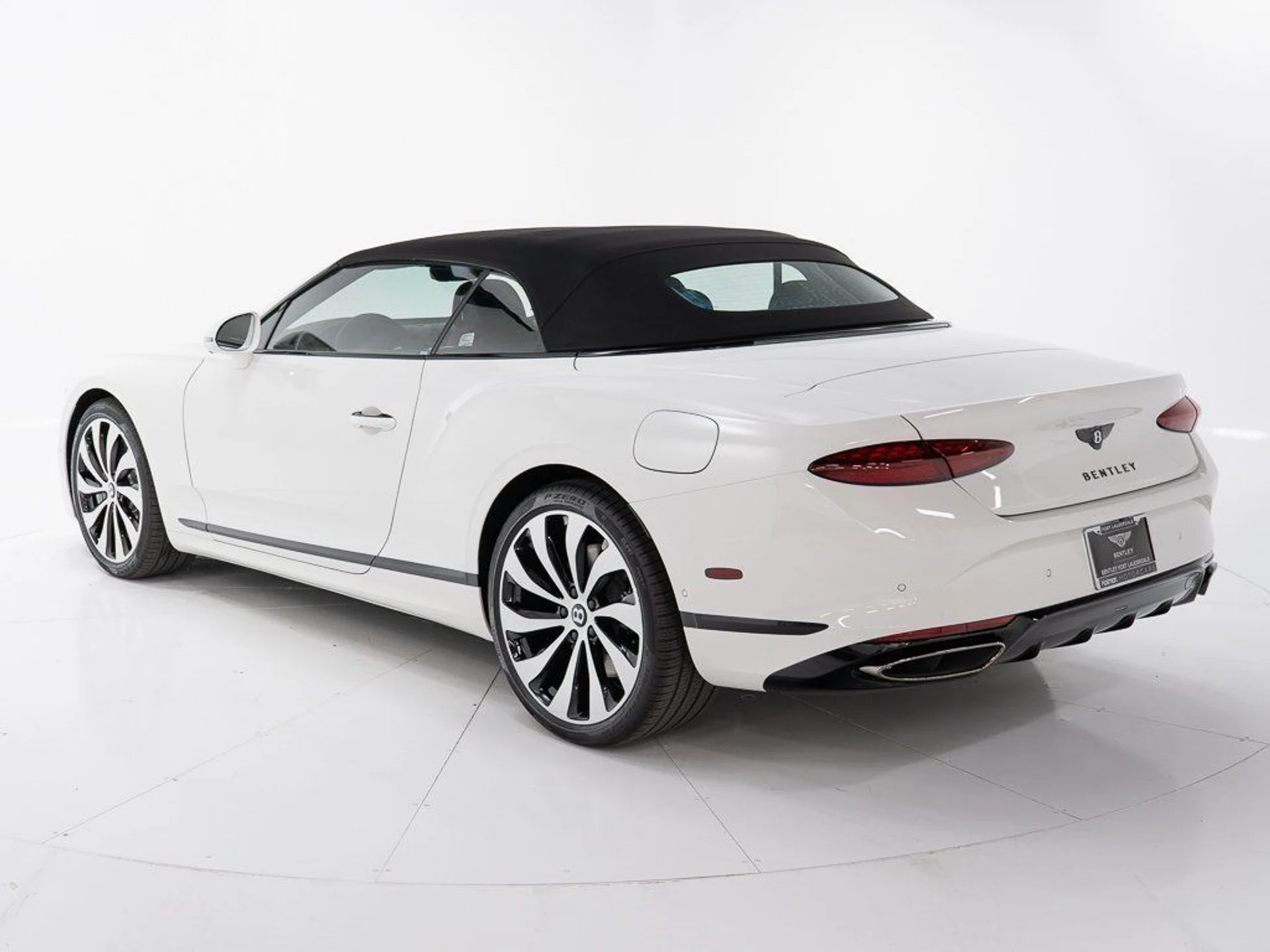 mph011_3197101900_fcd06e05d5f1b33aba47ffd449497f12_1ab2270ae6