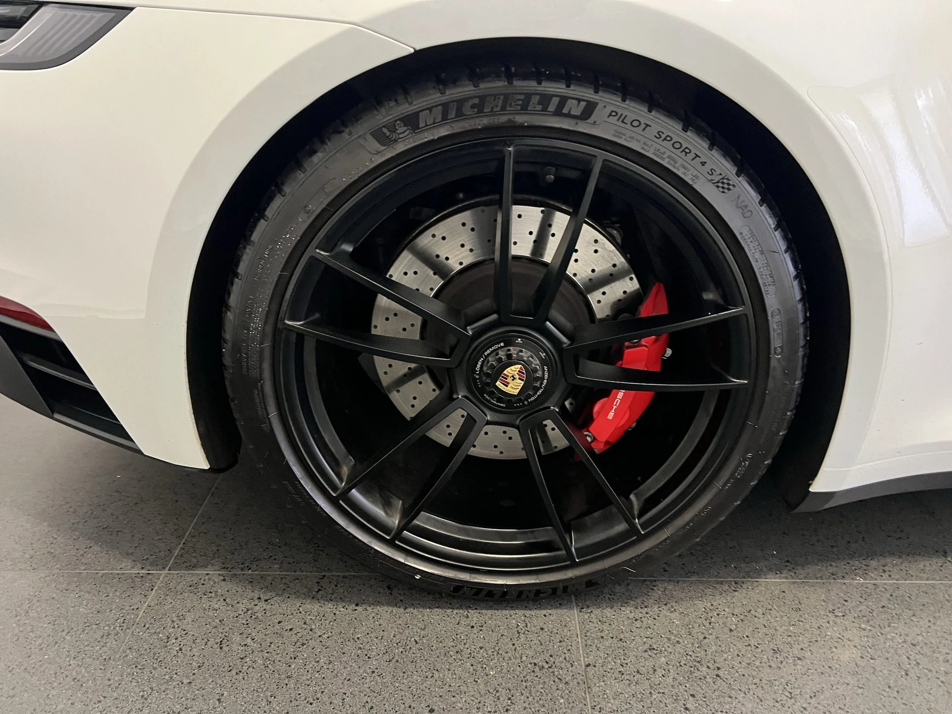 mph011_3202145886_d3884ee2e2e36c1e994aab9fe6f58241x_41f28a246b