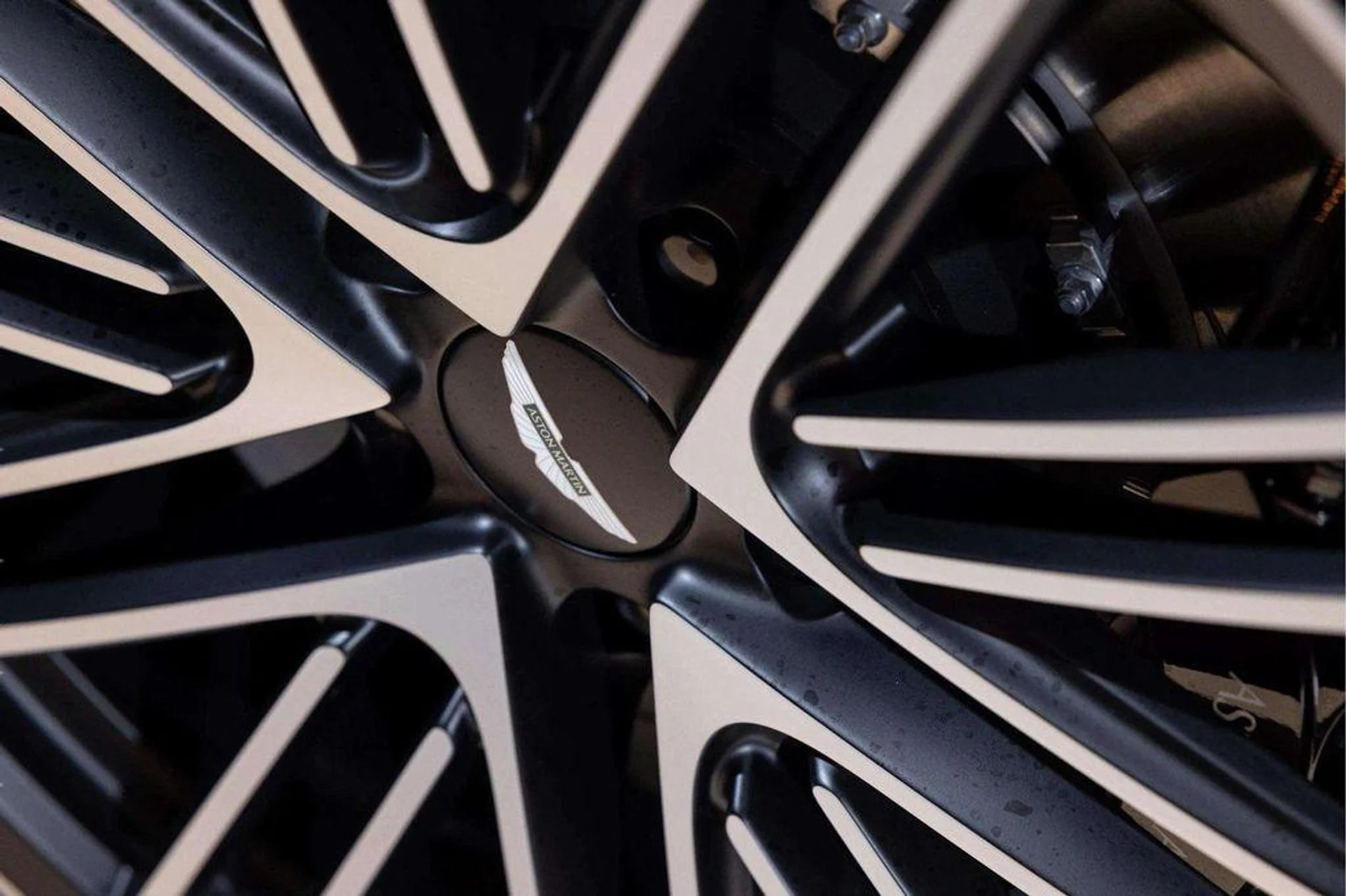 mph011_3202215149_sc9_Yl_FH_Ej_Phtv7_D31f_ET_0daj_S_Vs_71da62bc10