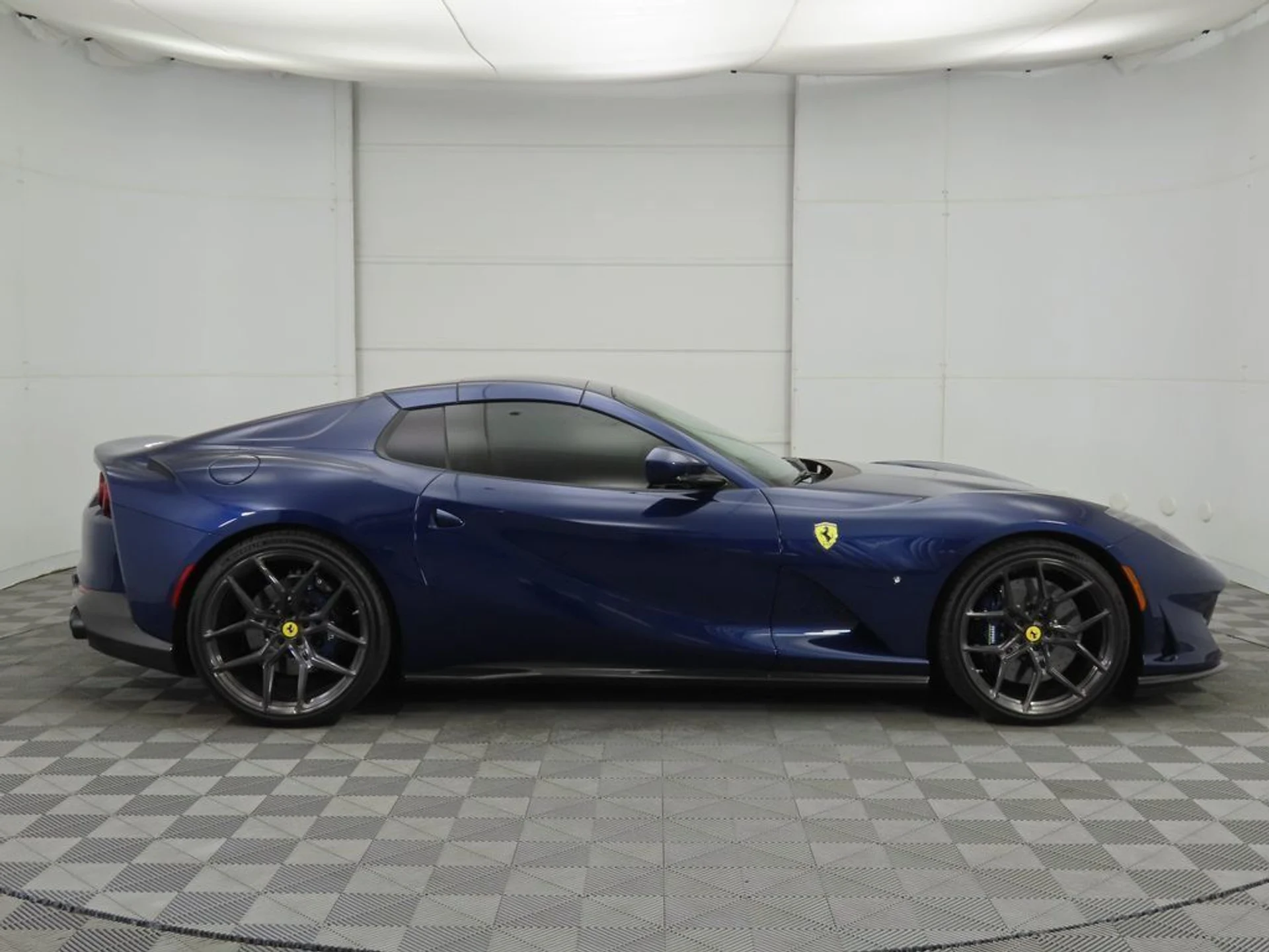 mph011_3203140809_used_2021_ferrari_812_gts_convertible_8119_22958472_12_1024_89b9ae518e