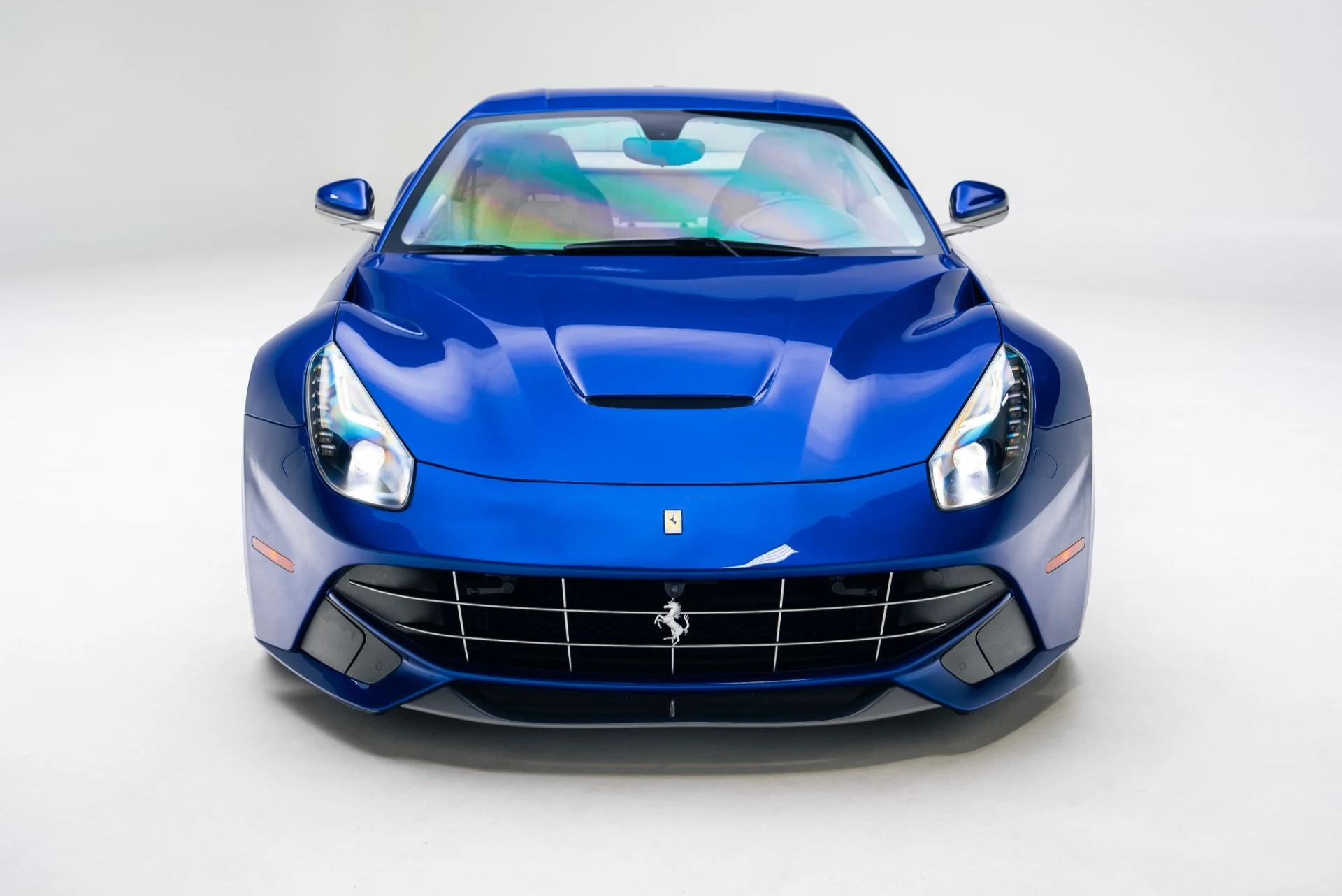 mph011_3203765137_Used_2016_Ferrari_F12berlinetta_1784927197_d205a9fb0e
