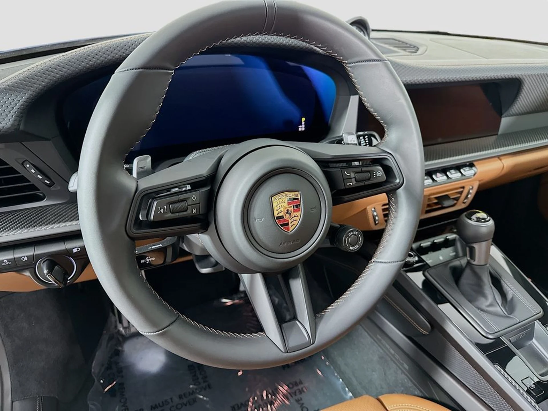 mph011_321532085_93a05e2e6b81e2850fa712db9d49a7aax_bb3c35b306