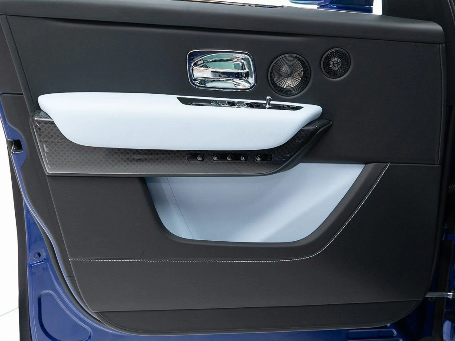 mph011_3217537856_d4276bd82cdfda87055f9c433c38156b_162d0bf78c