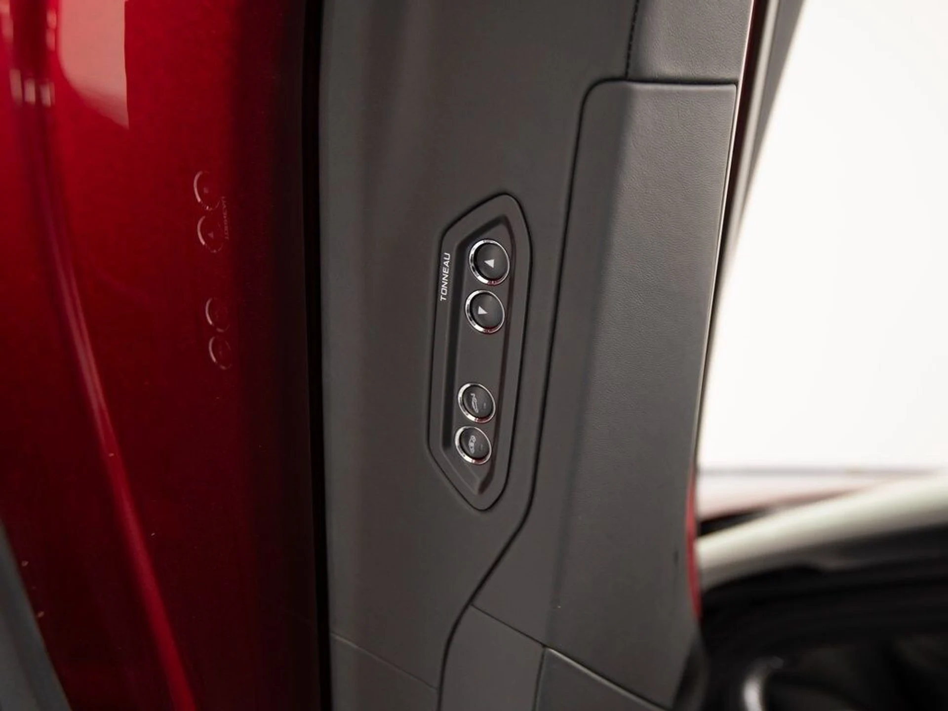 mph011_3219601846_41d6771e9959fa60583b86867208803ex_dddd4ff80d