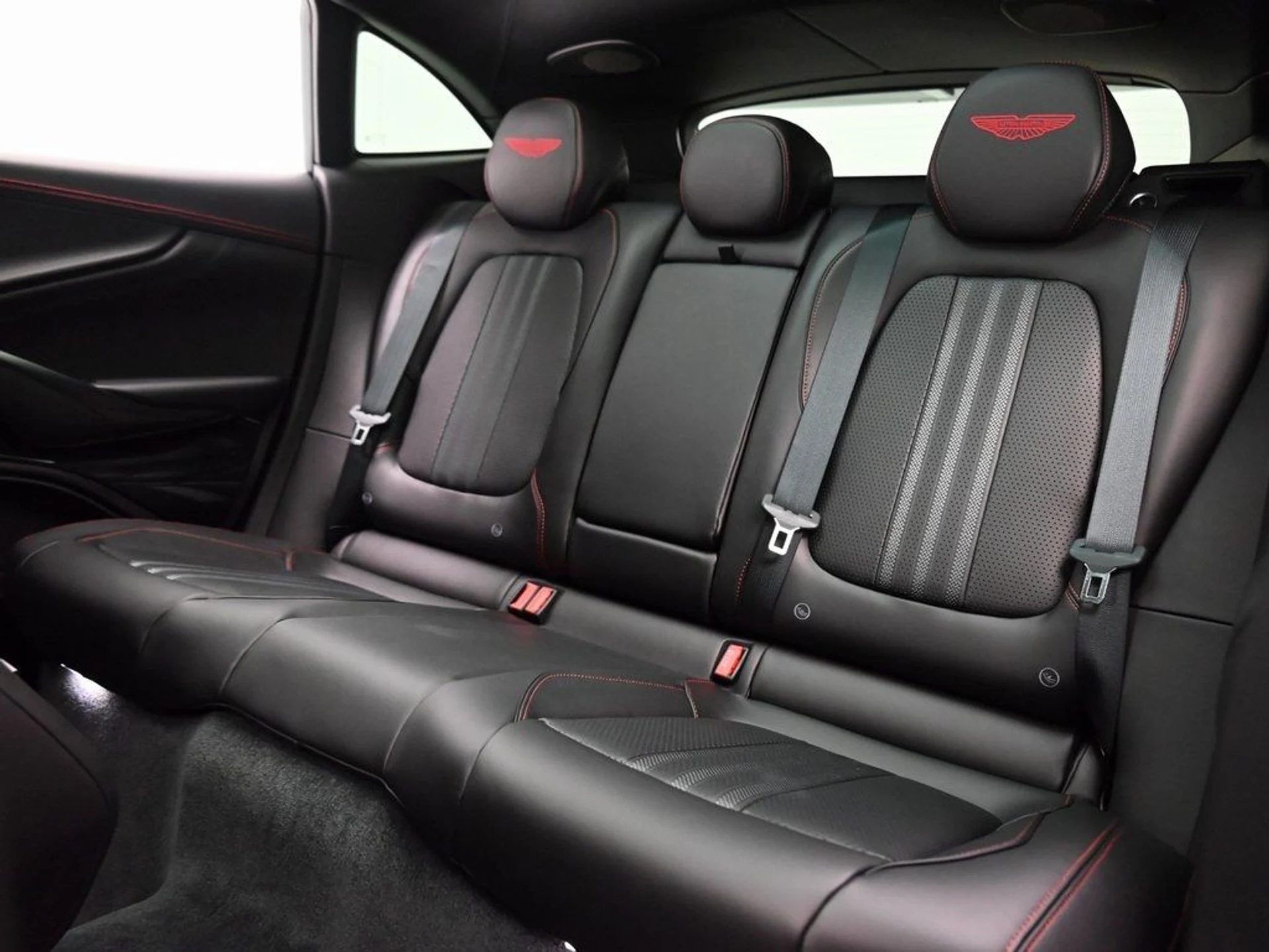 mph011_3222317610_8cede0f0a230d4e6a0017c483b6beed4_0d1fcfbc8e