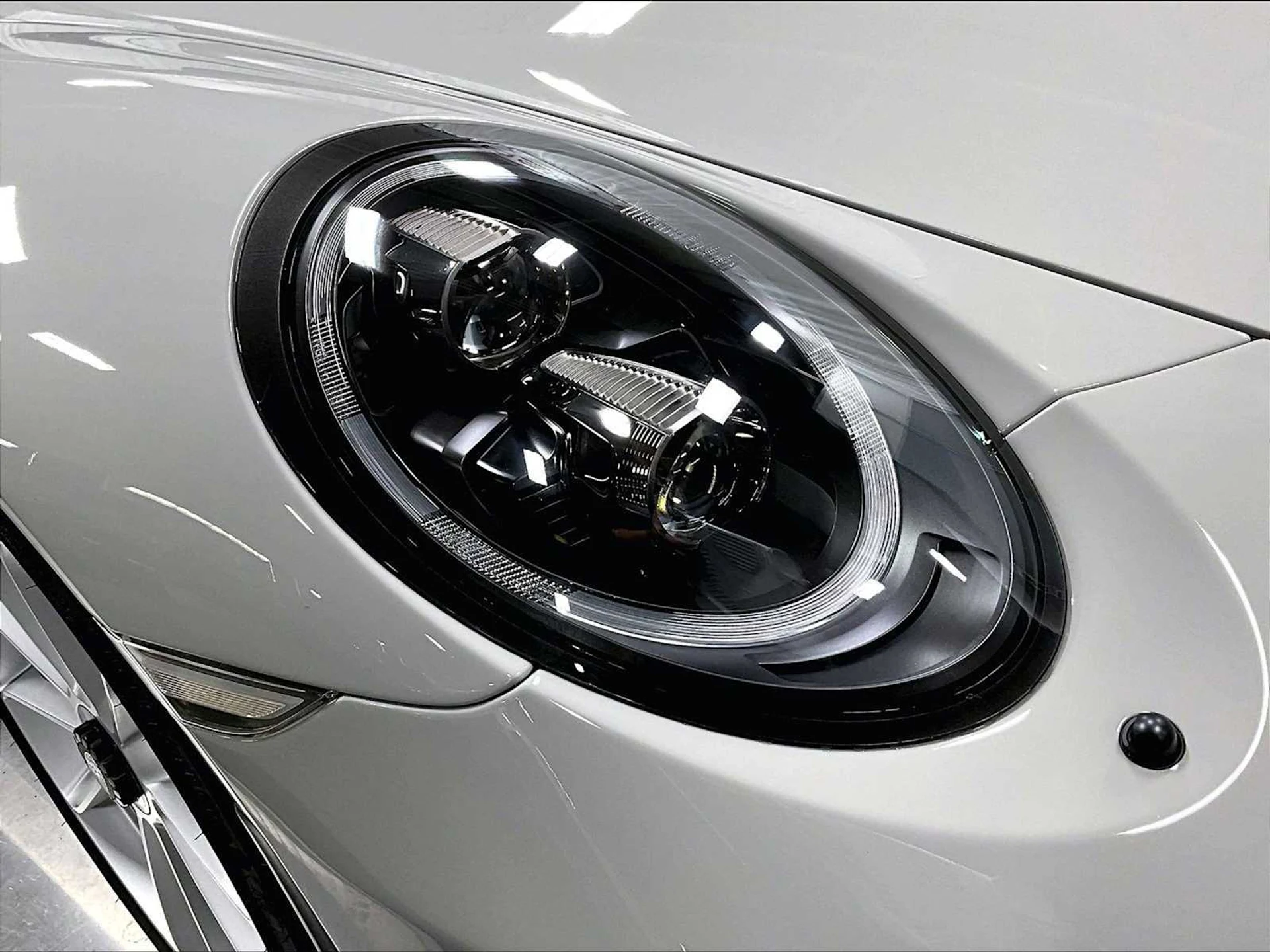 mph011_3222875760_e2c567162e5637b721ecf89d98d8c279x_9f0b79acf5