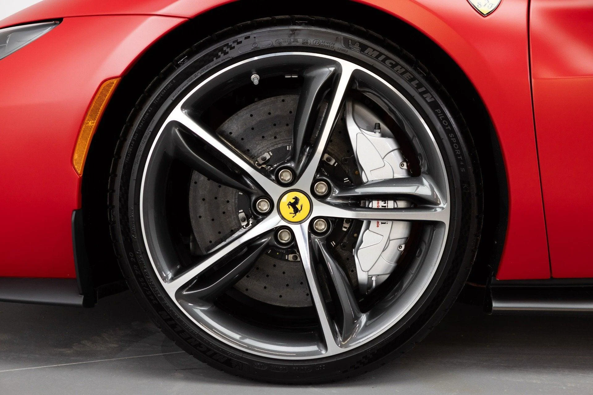 mph011_3228794404_Used_2024_Ferrari_296_GTB_1777367513_bfb1f534d0