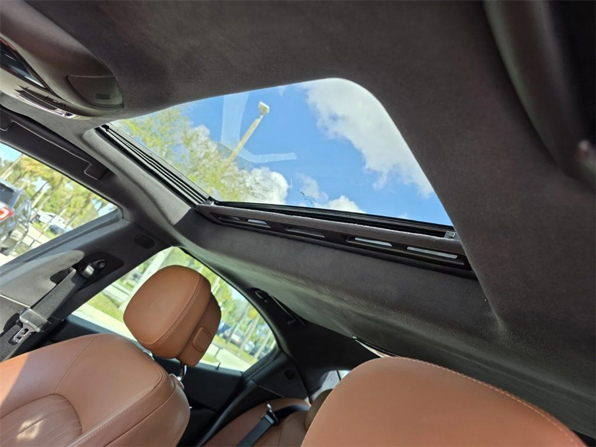 mph011_3229606019_cad4e9f9677a68d1ecebf85b526c8d31_b10d355863