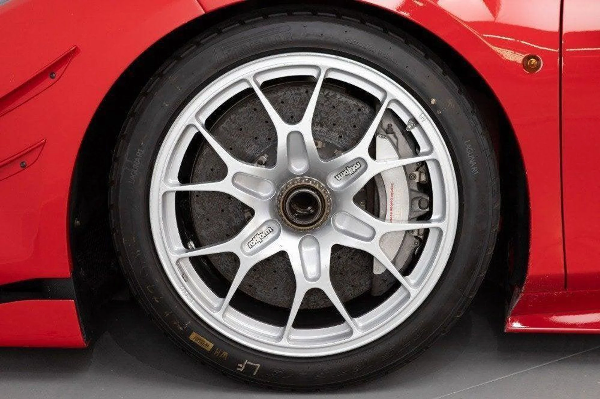 mph011_3229916720_Used_2022_Ferrari_488_Challenge_EVO_1777367745_3ae25d63eb