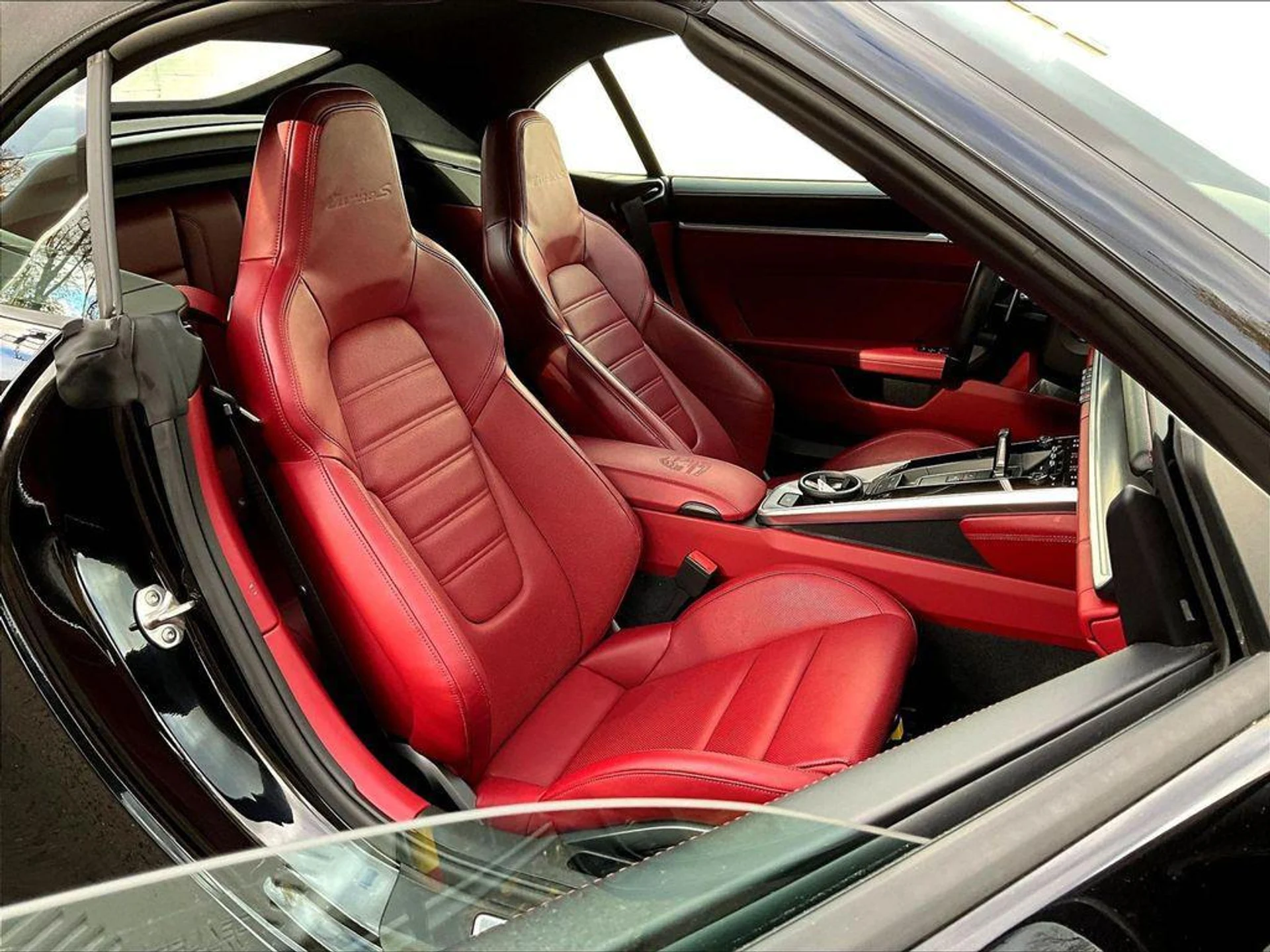 mph011_323038752_g9_LMM_f_Md_JW_7jmi_q14_Lr_Nx_Wg_c2244ef4fb