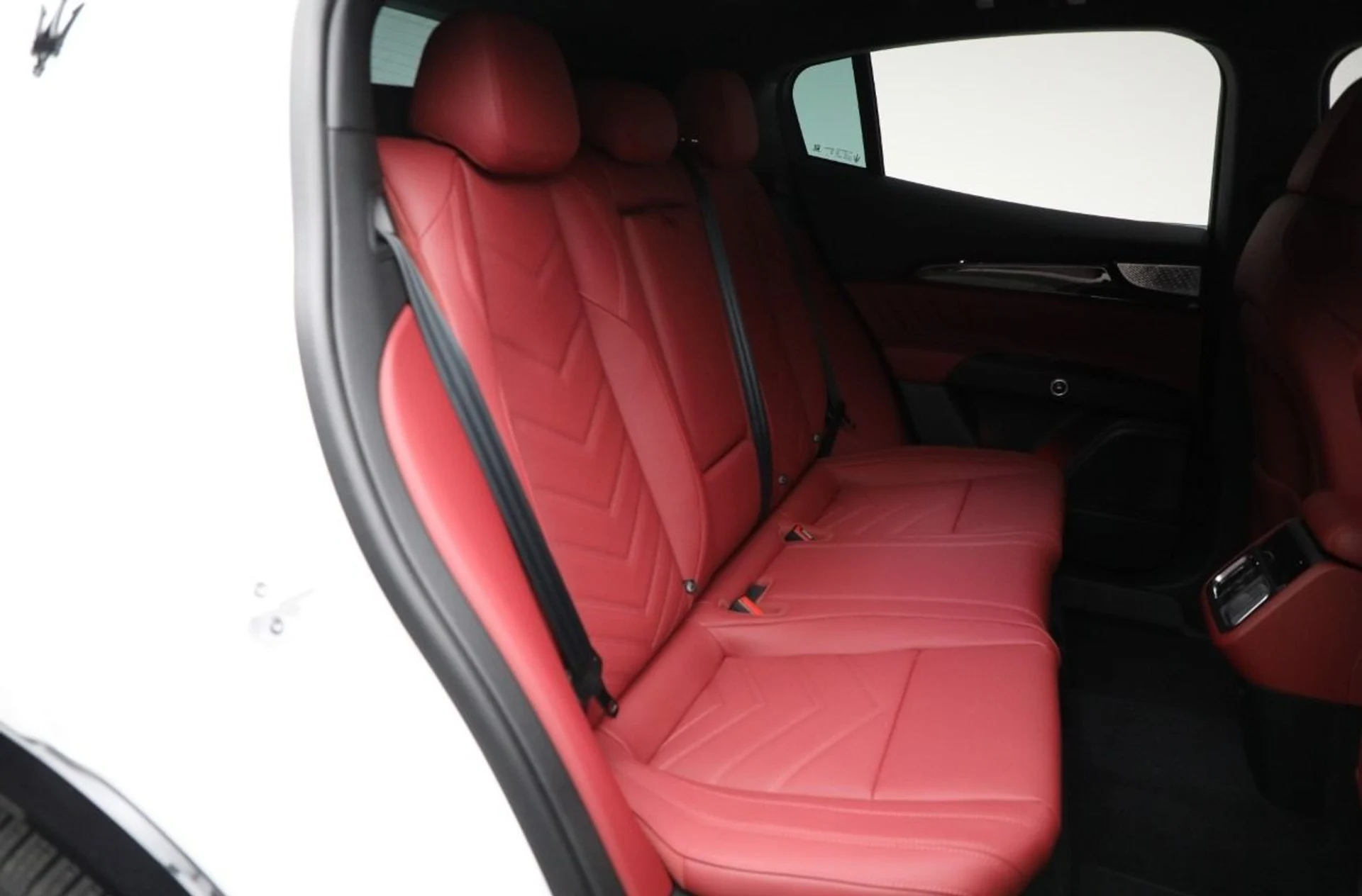mph011_3232520377_New_2025_Maserati_Grecale_Modena_ab76e3001b