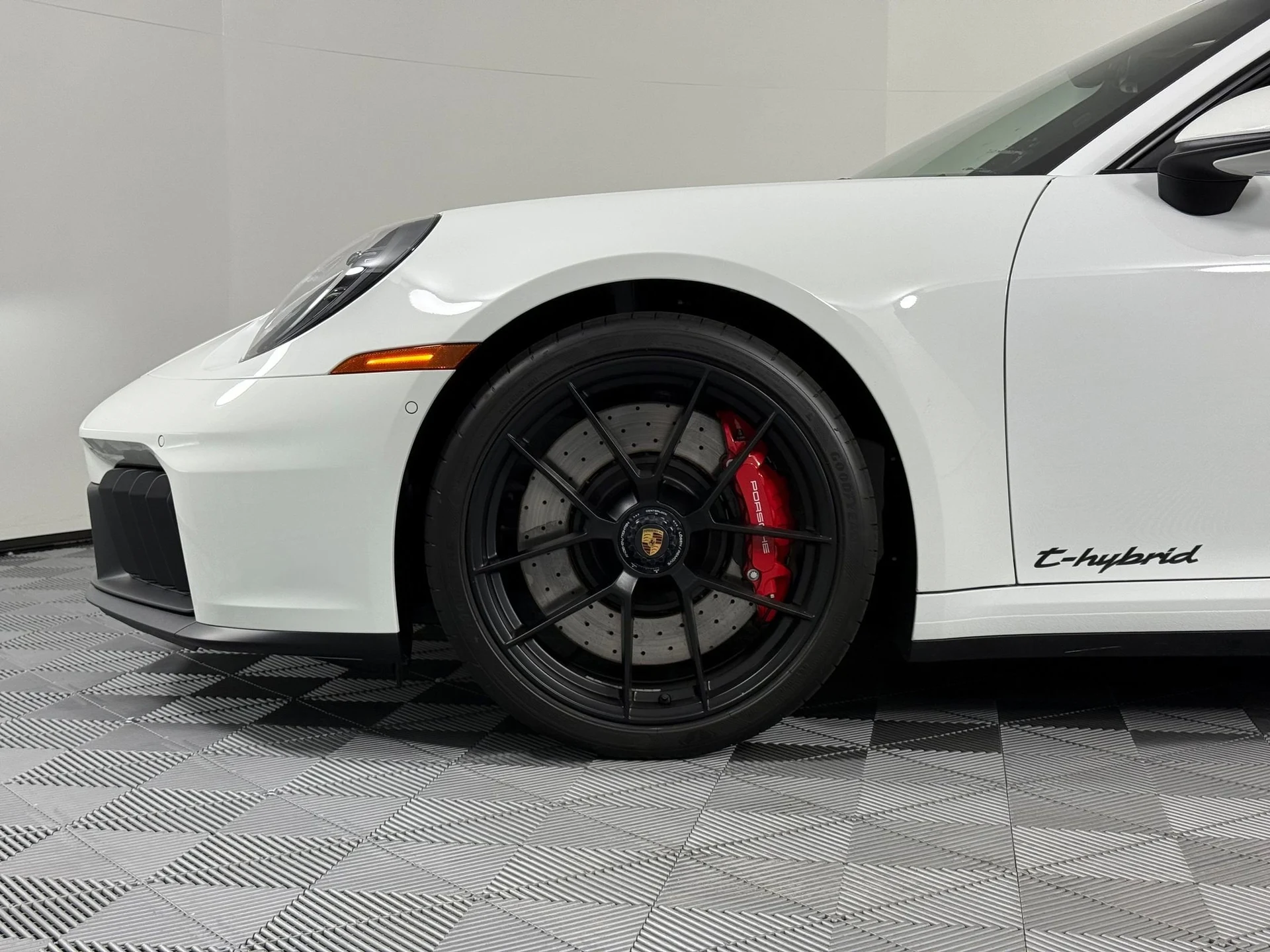 mph011_3240562457_b8ed5ed66175fc7d333d6ad4944f770bx_8c7037d9bd