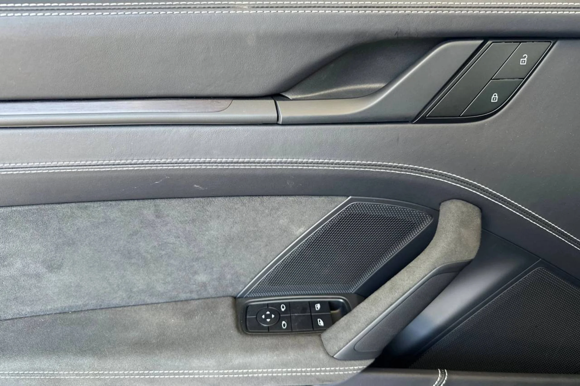 mph011_3241565148_1280_c6034b062f