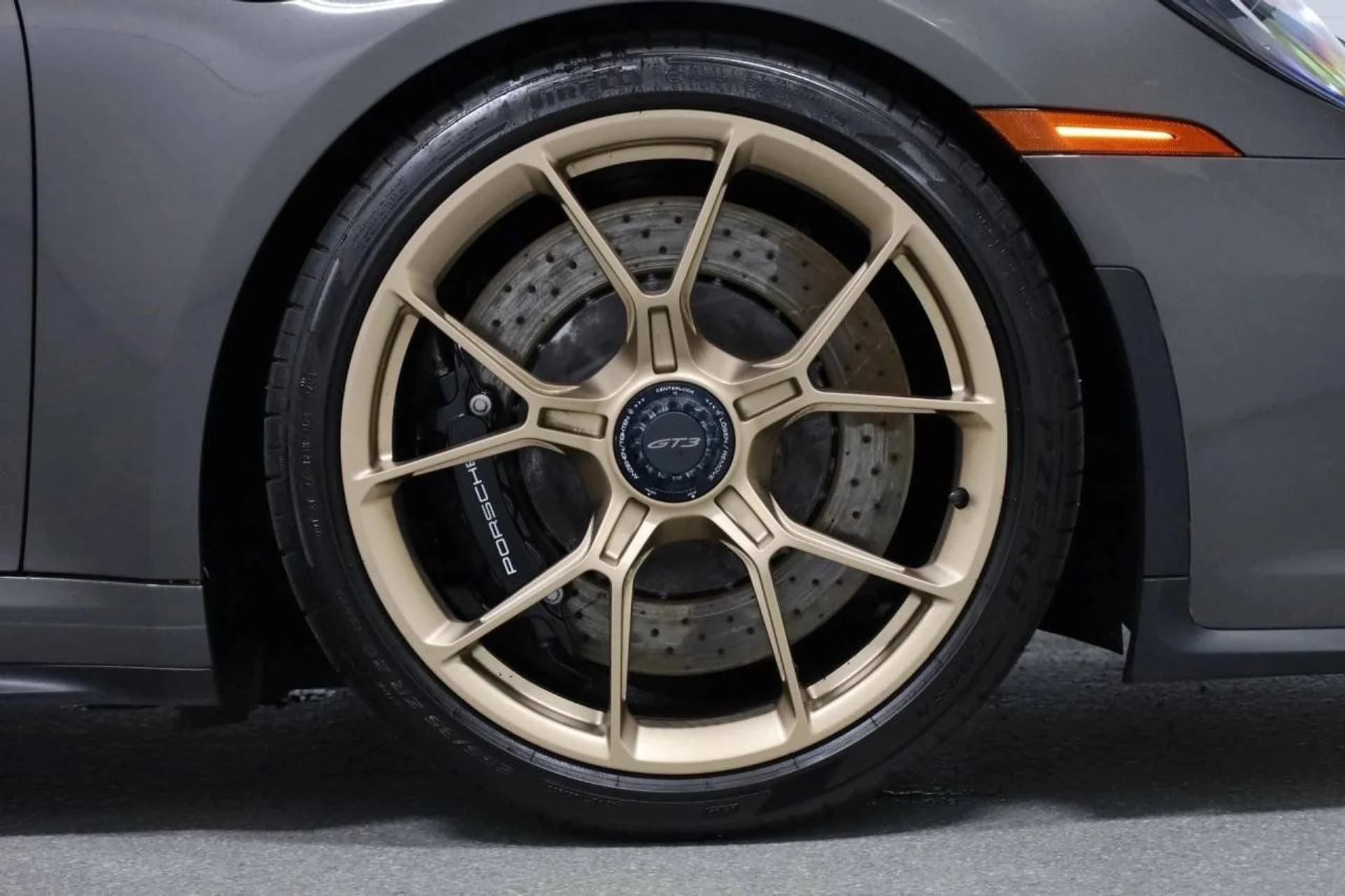 mph011_324198981_d86eebed3a246bfea752158d569bea25_dff40a4706