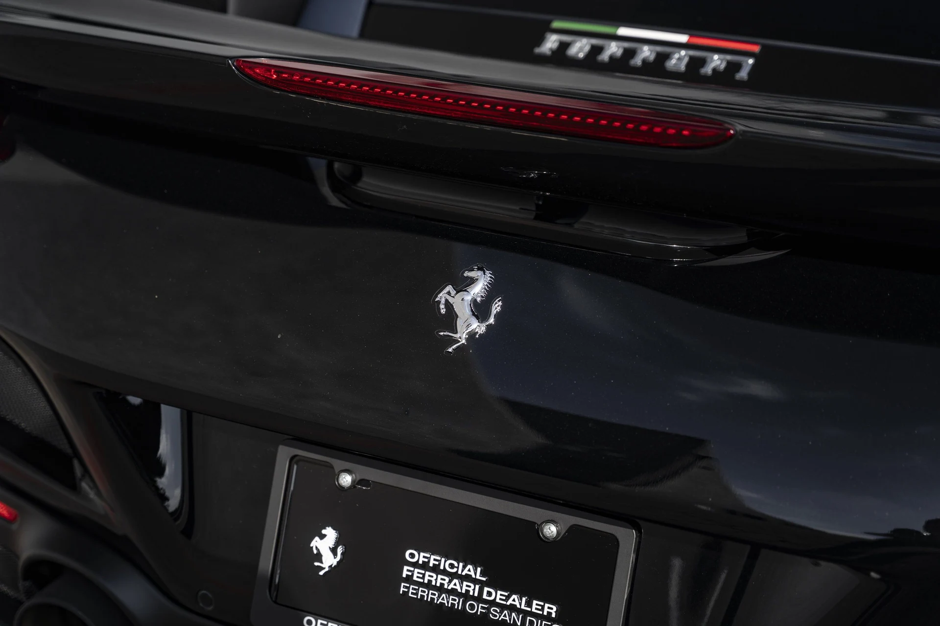 mph011_3244413283_21c1019a17a24f28a6b222e169c71e96_66d9ff553d