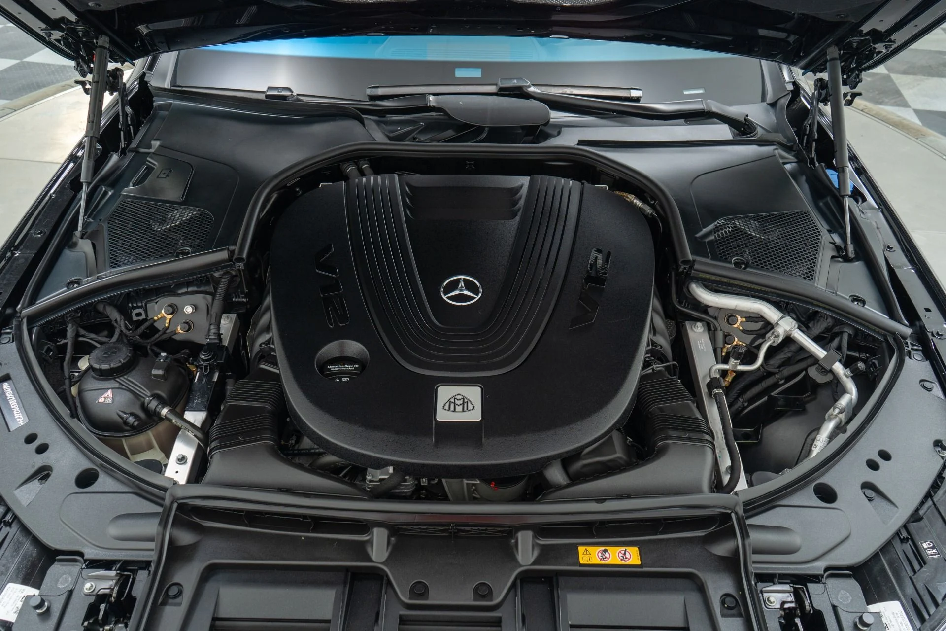 mph011_3246302491_Used_2023_Mercedes_Benz_Mercedes_Maybach_S_680_Executive_Rear_Seat_Package_V12_Power_Immense_Room_1759929527_3ec0688282