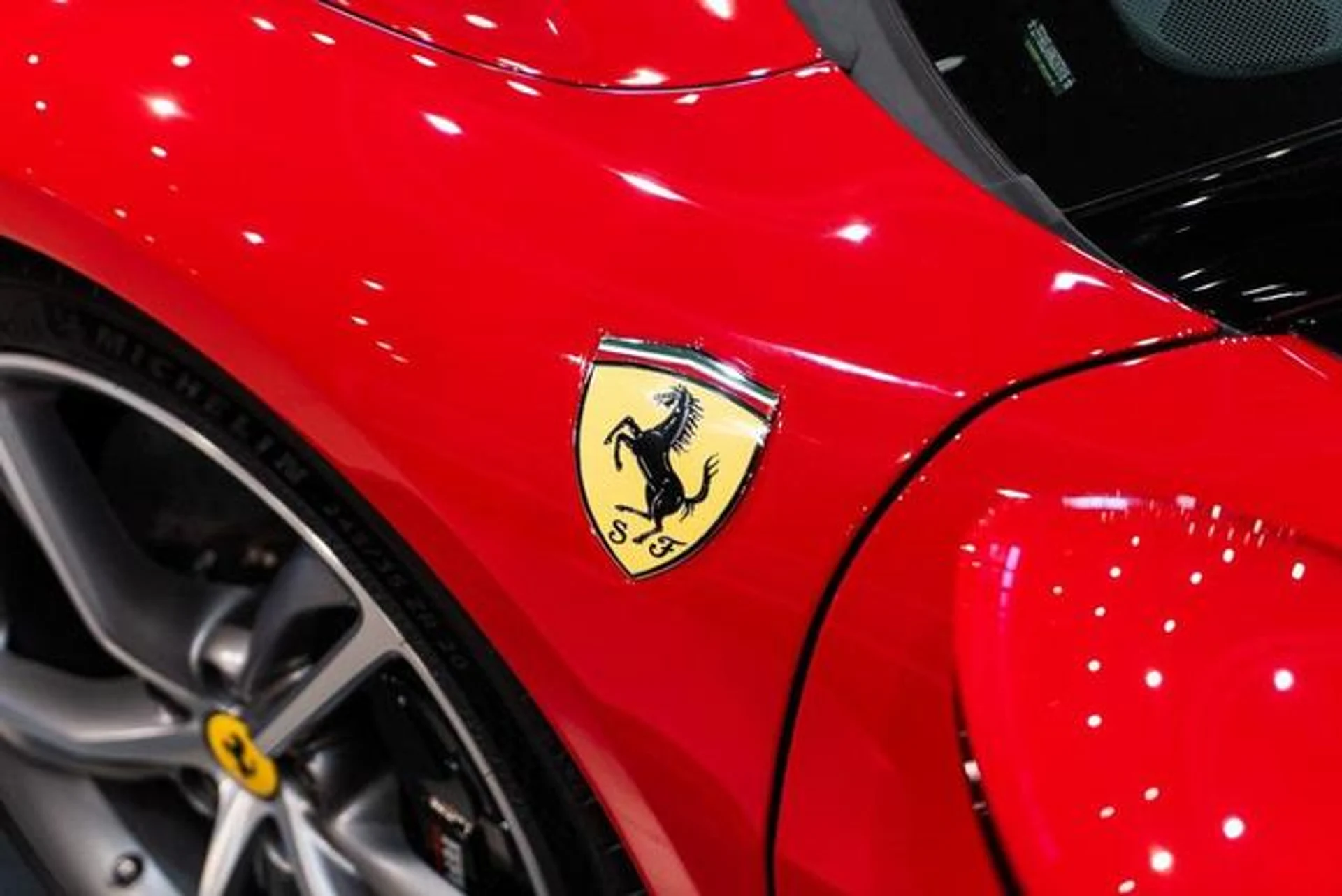 mph011_324656441_W_Hj_WW_3_Byx3h_M_Rh_VC_Mb_Ck_S_F_Gtk_U_78a51ce83e