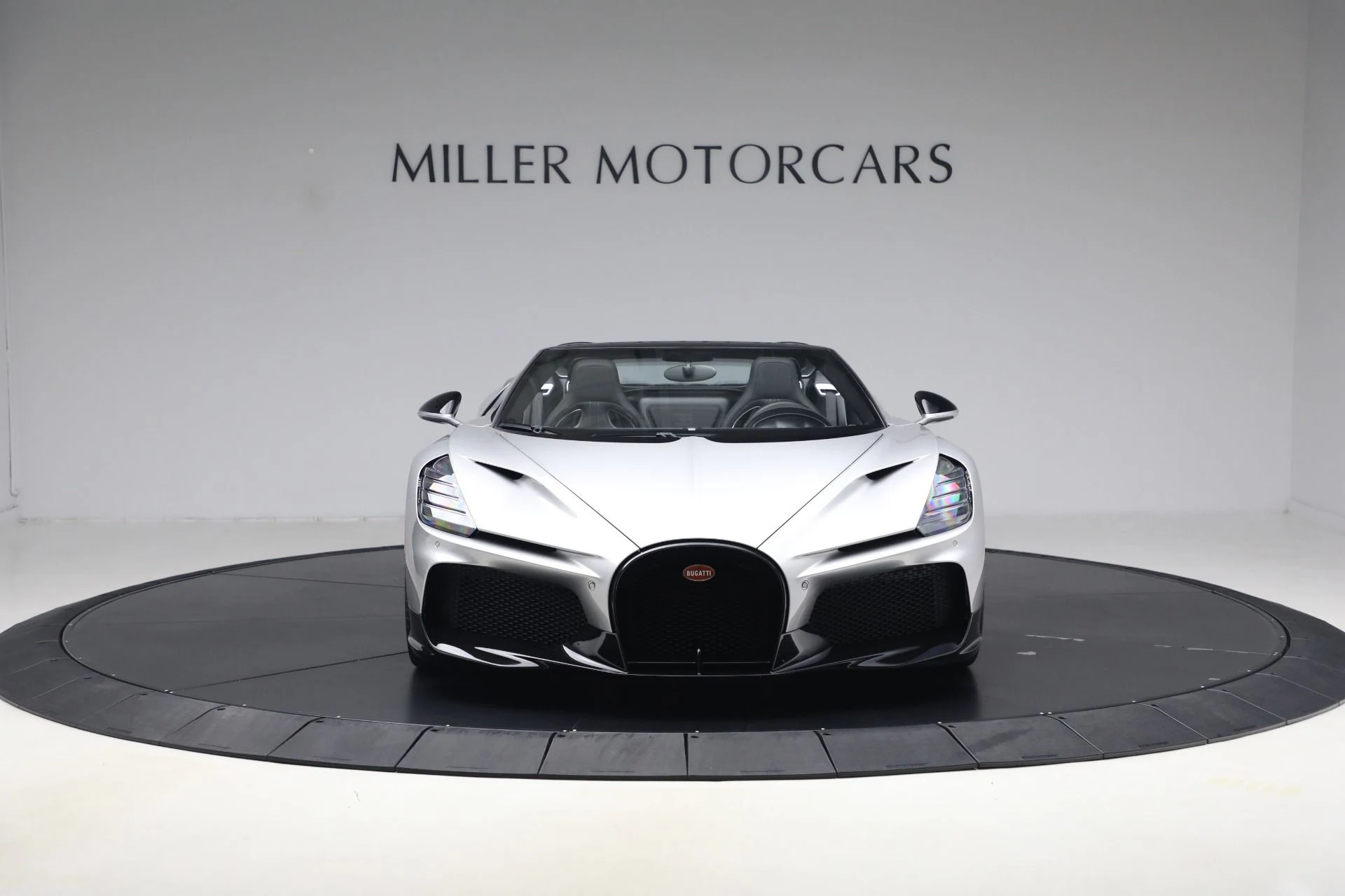 mph011_3247460974_Used_2025_Bugatti_Mistral_71cf9805fe