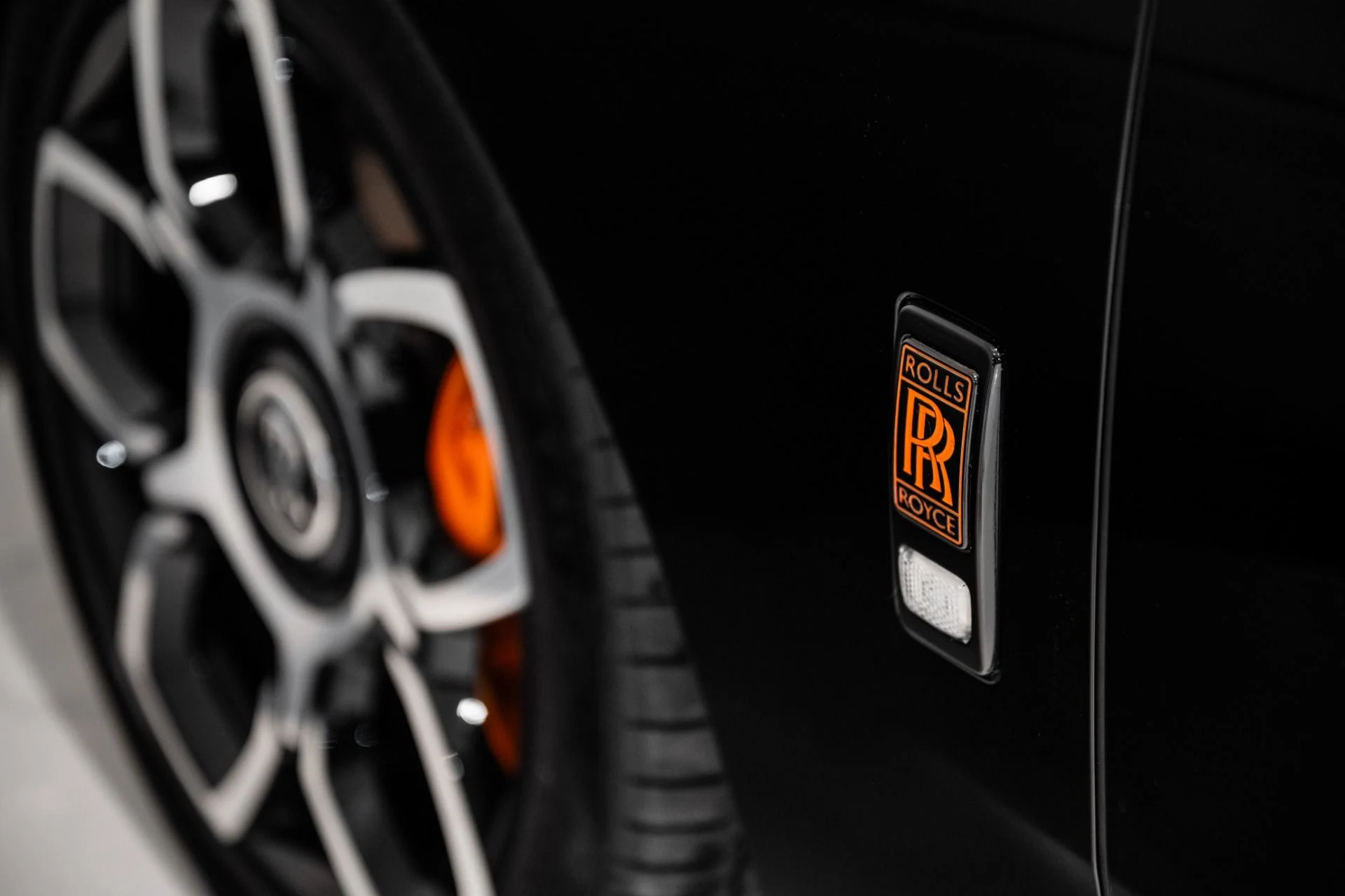 mph011_3255755618_Used_2020_Rolls_Royce_Cullinan_1773160473_c4c50d3074