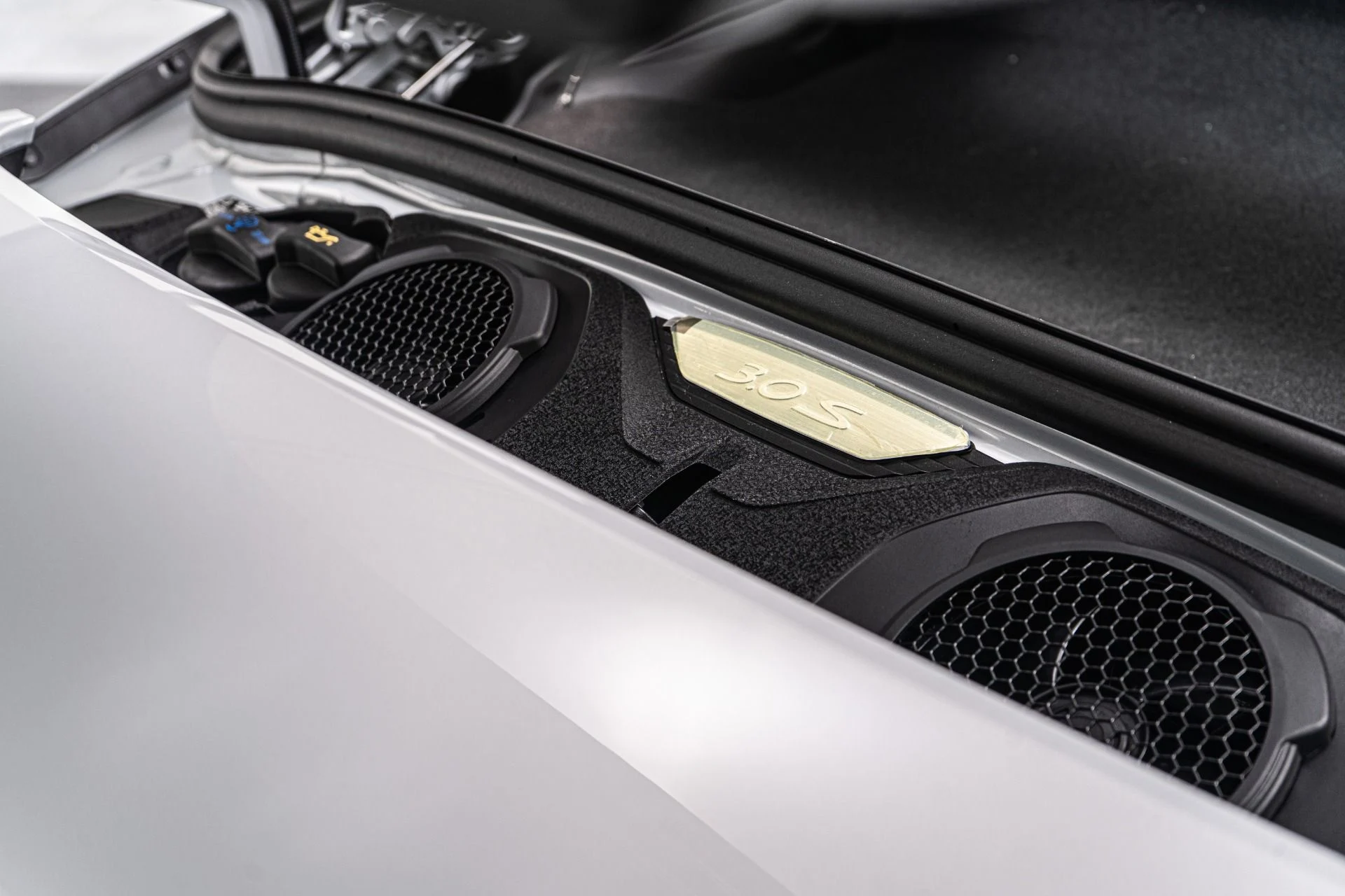 mph011_3256144409_Used_2026_Porsche_911_Carrera_S_Cabriolet_1756320785_fce328f2dd