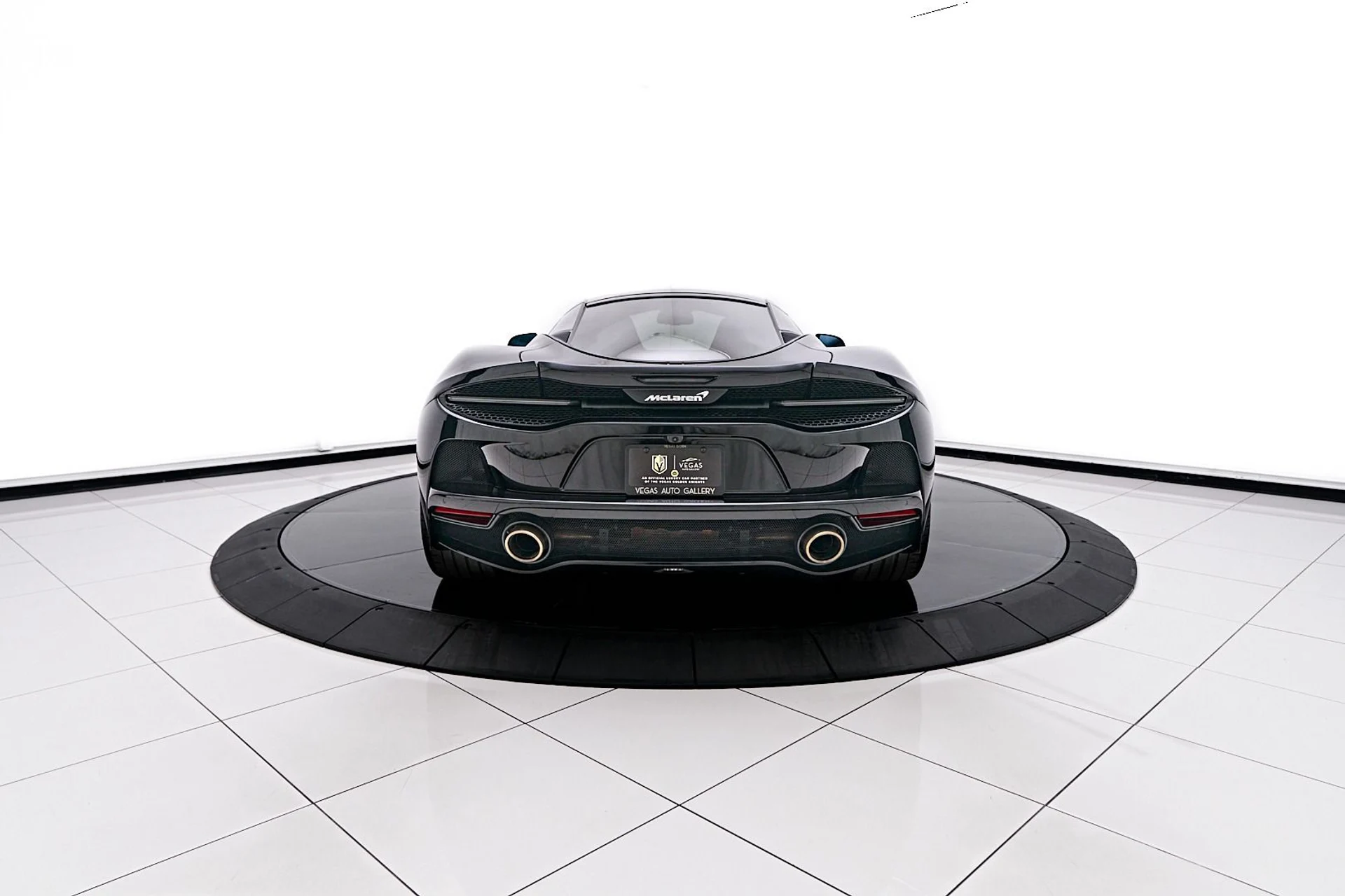 mph011_3263175556_Used_2021_Mc_Laren_GT_Base_1746665042_f030b96ed0