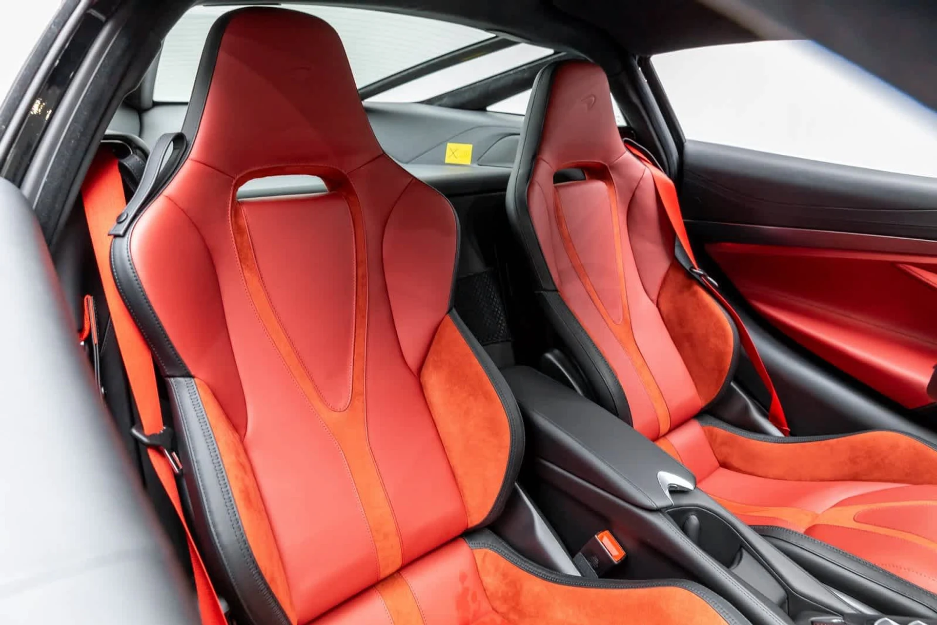 mph011_3265222272_12_c785c00c9e