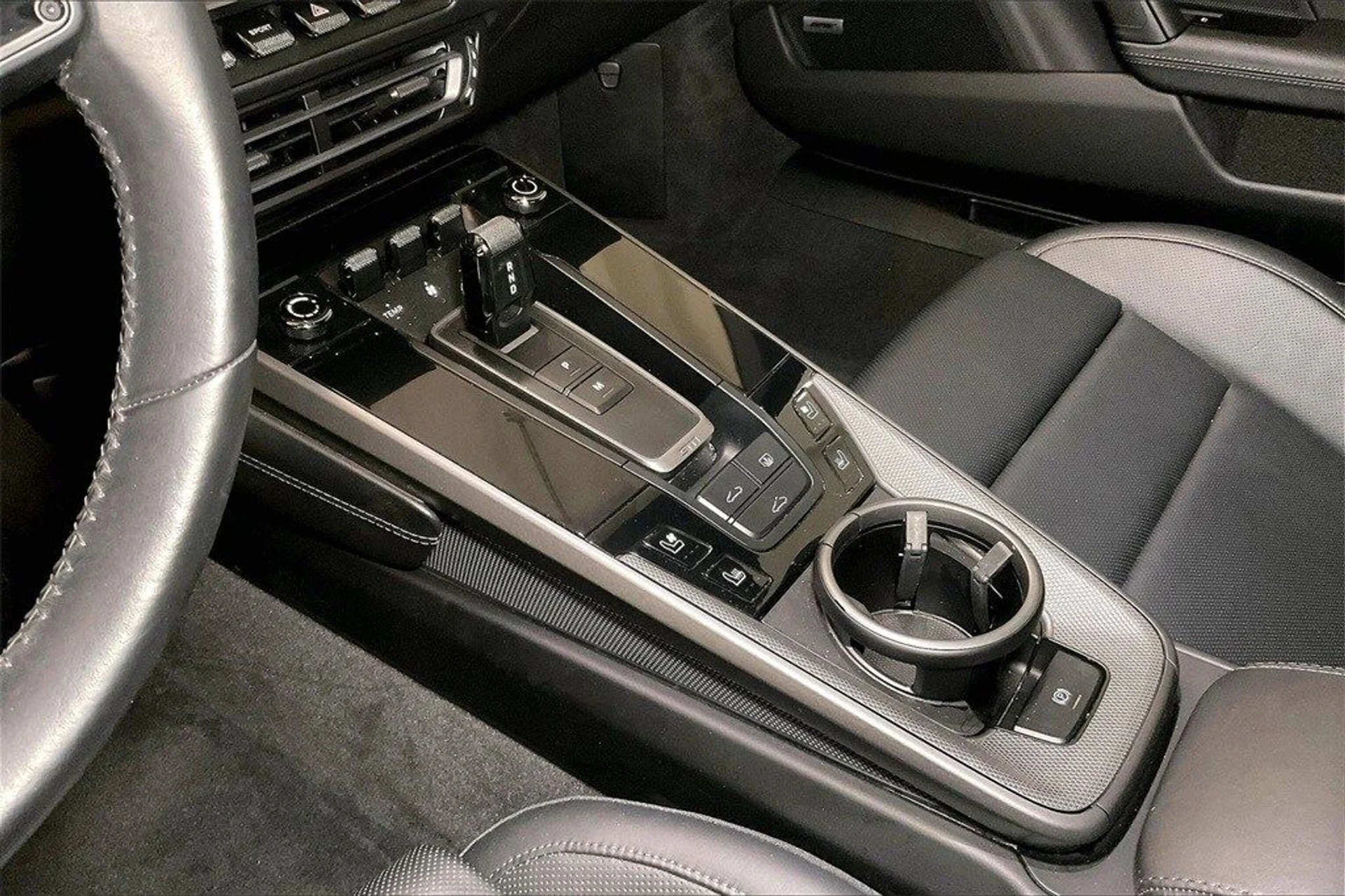 mph011_326695436_7307d032c4e05db9afb63afed8d68784x_c140f23c87