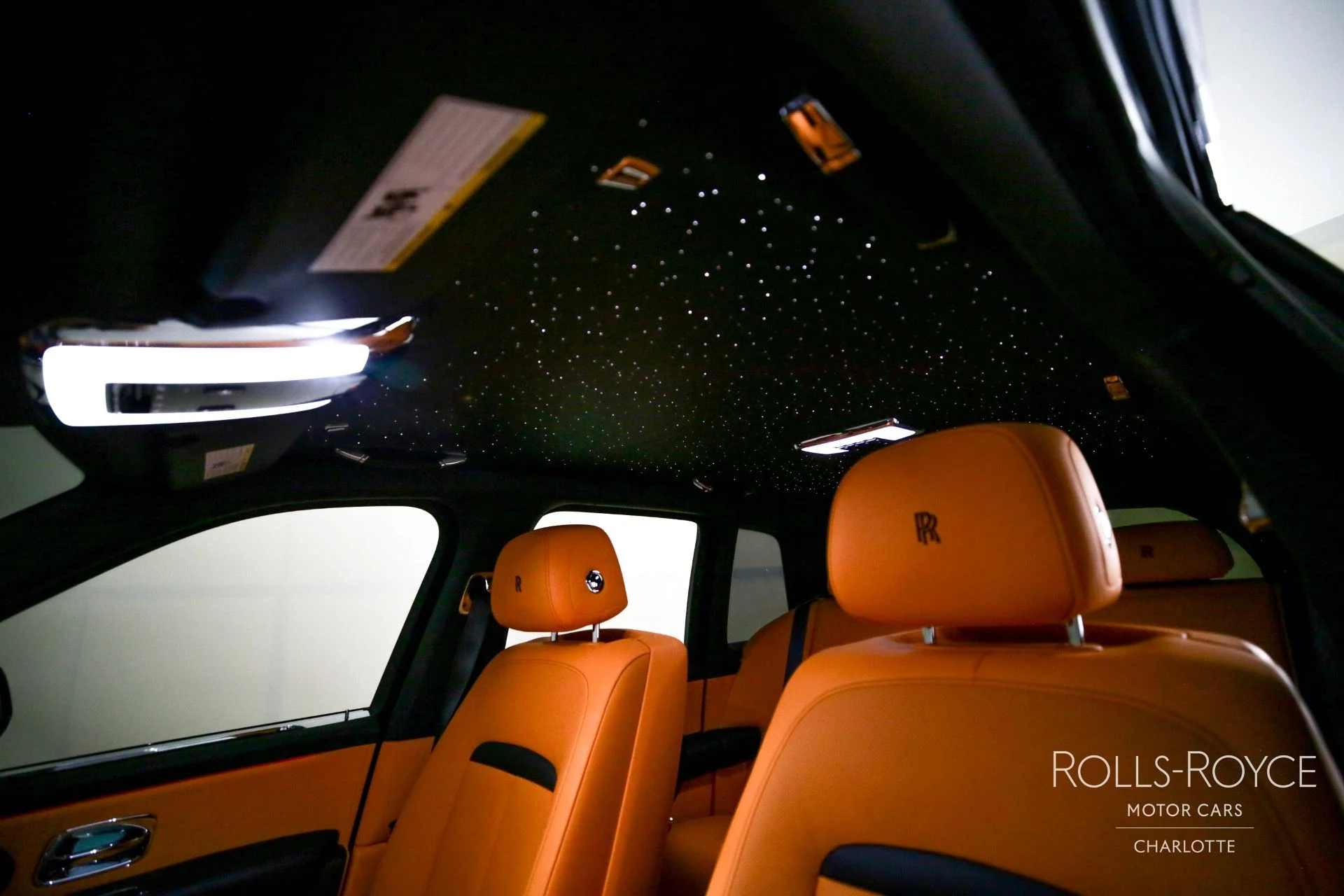 mph011_3267495384_Used_2023_Rolls_Royce_Black_Badge_Cullinan_1715880201_1dd98d6bad