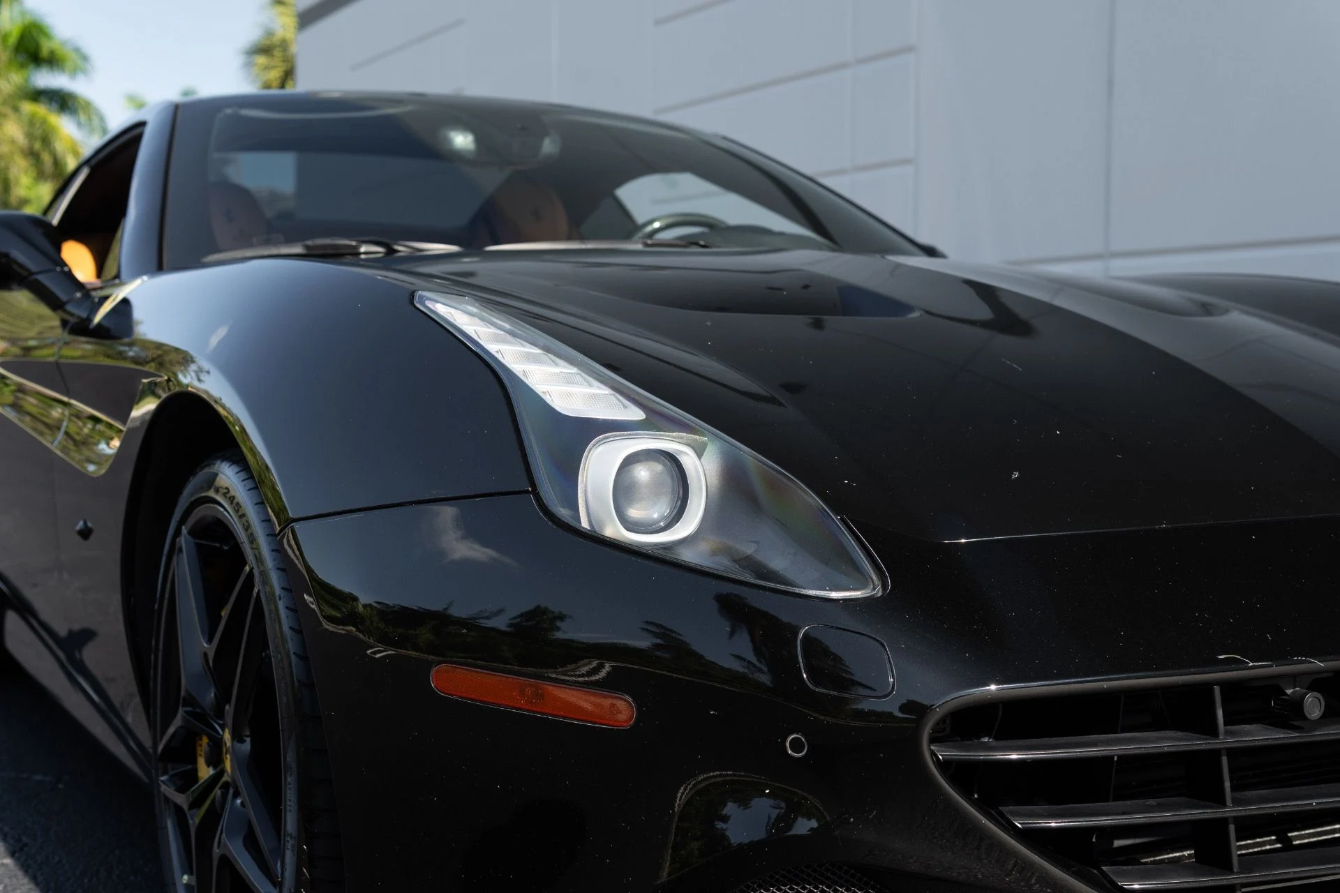 mph011_3268916293_Used_2017_Ferrari_California_T_1767065452_d012954517