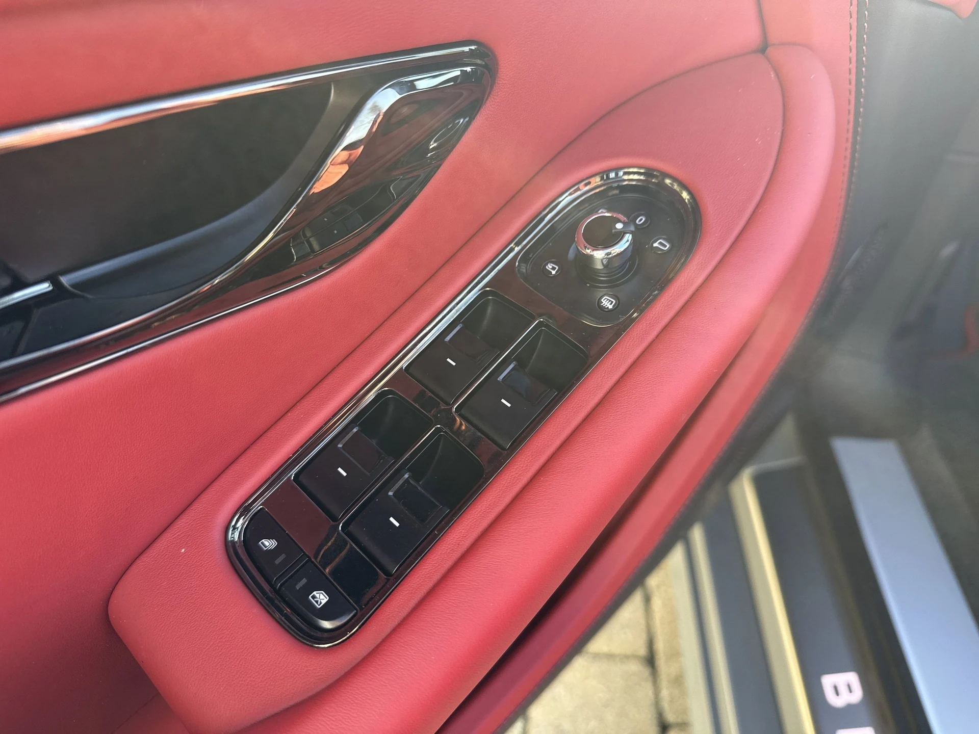 mph011_3275141844_b7a0f6de95777d28f61c7263cf0a052fx_ba2f0960de