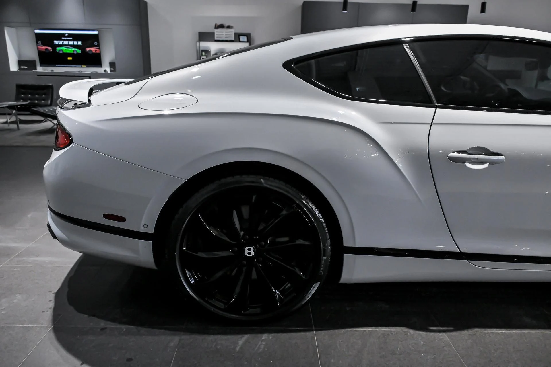 mph011_3275525097_Used_2024_Bentley_Continental_GT_V8_Coupe_1766137557_6123a68d15