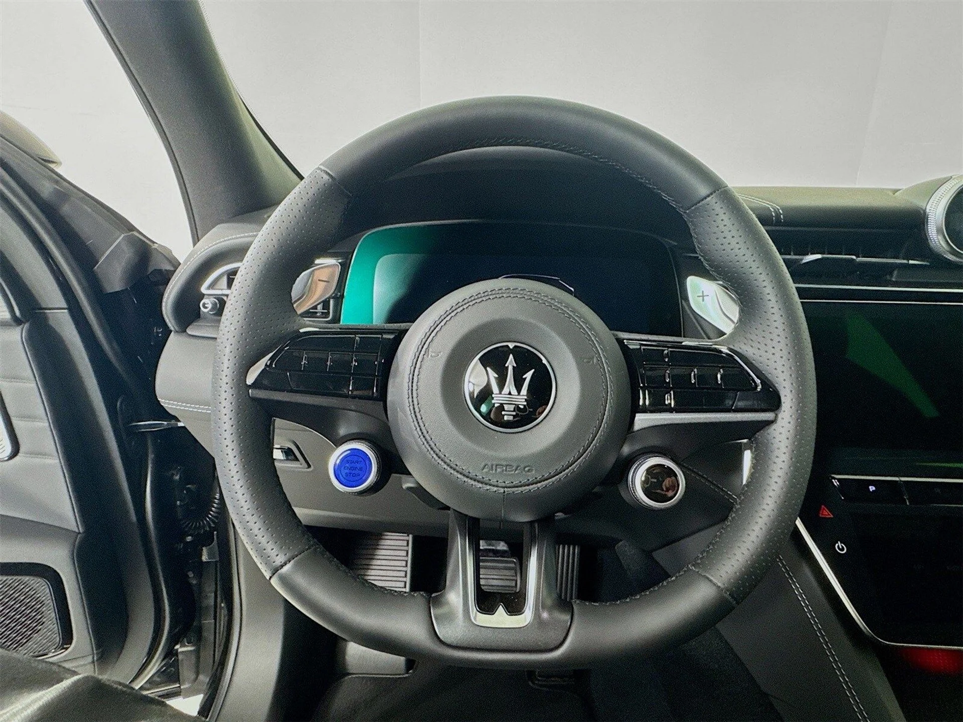 mph011_3278074583_2f4b540c1bd077e3b9519ac156d4855ex_850308f607