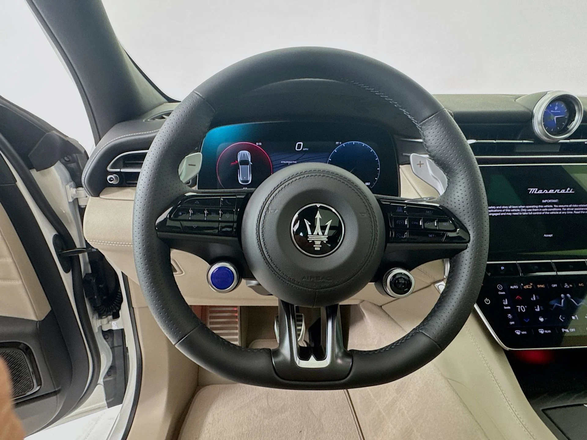 mph011_3281784046_73f2a18839912d0dddd98e2a35263116x_edb502765b