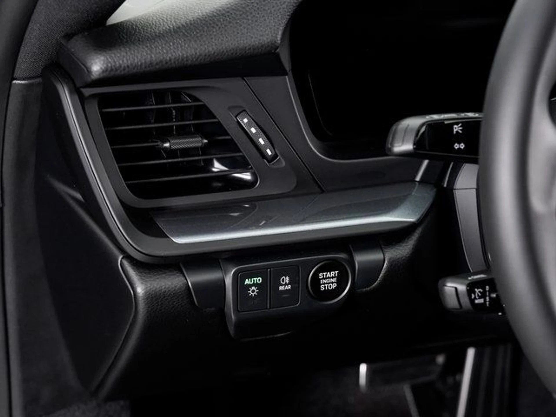 mph011_3285774407_d9df320e726ad0019b43d4a6972a0146_8958f7652e