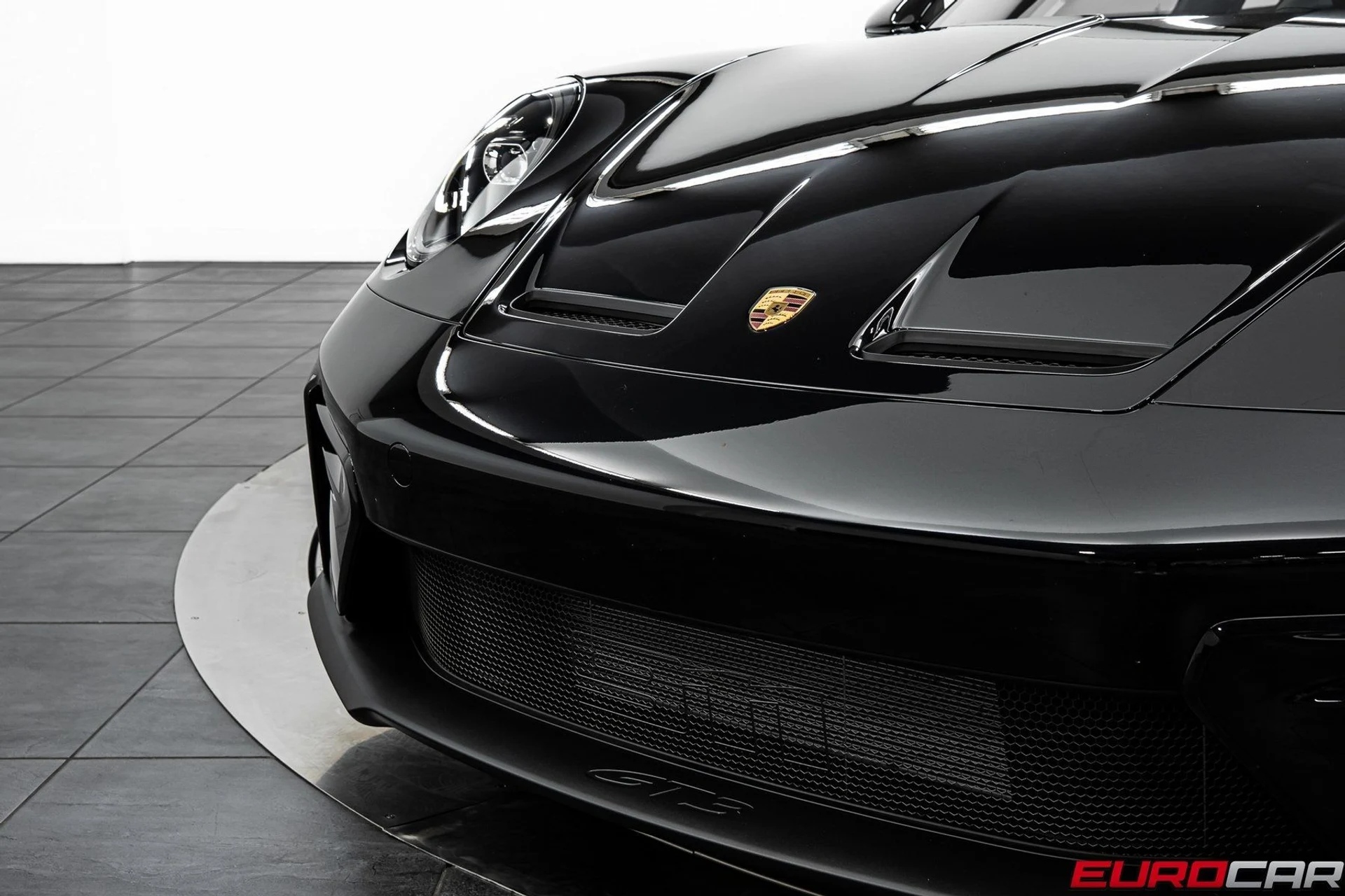 mph011_3286469113_image_12_de49936888