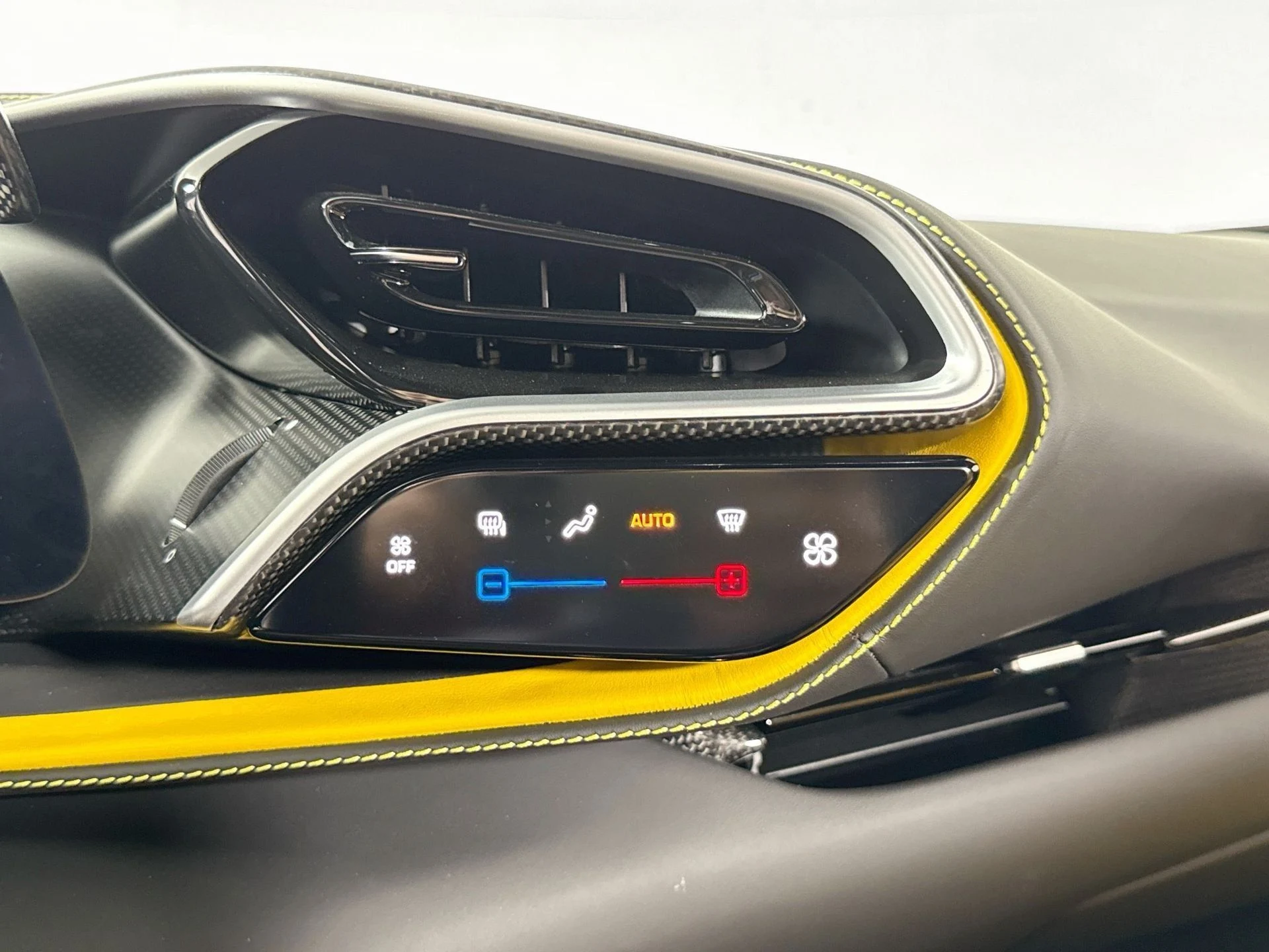 mph011_3289039856_e8d86c8759cb5c405a97d8b41f30e512_6d4ff9d454