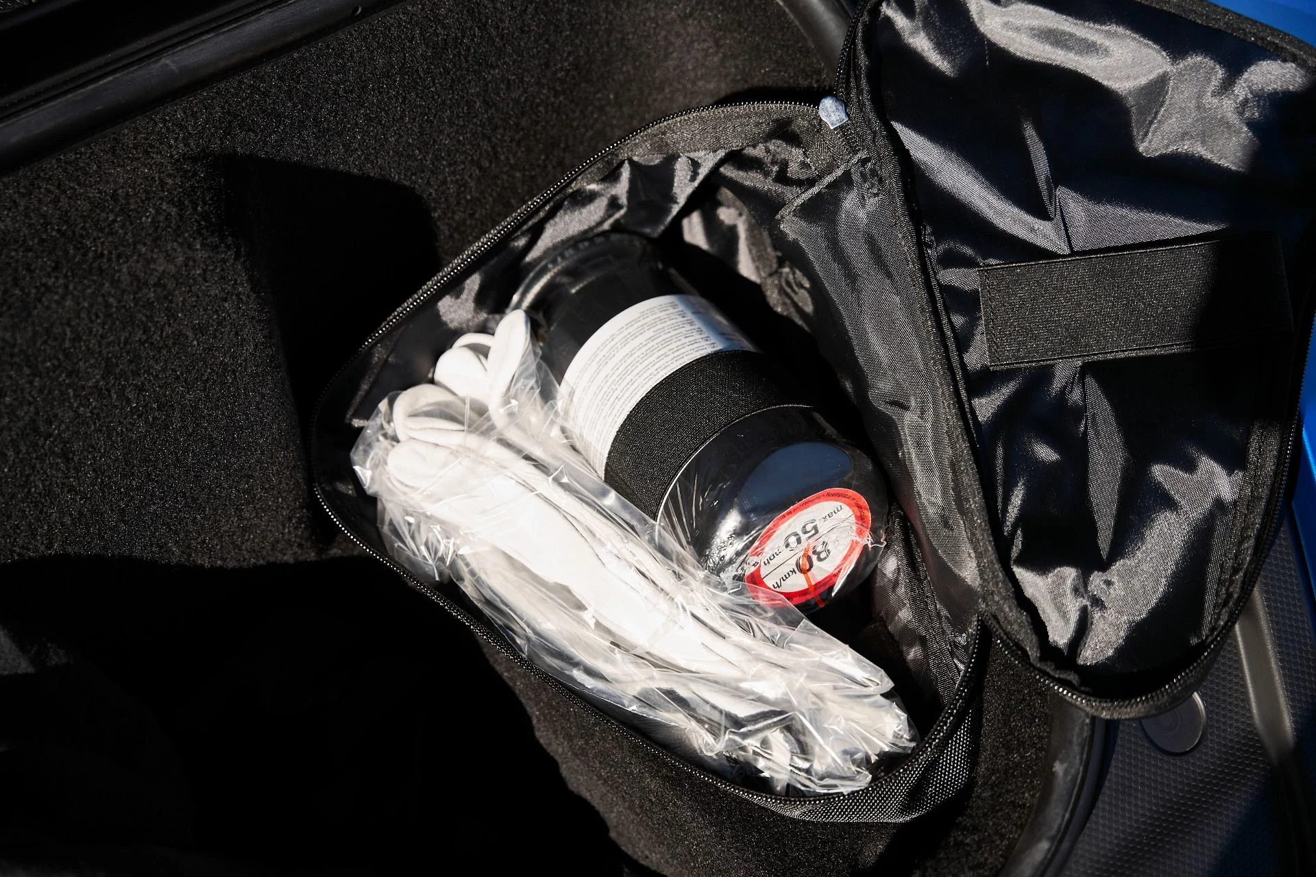 mph011_3302051048_Used_2020_Lamborghini_Huracan_EVO_Base_1766024264_e2ec6eb375