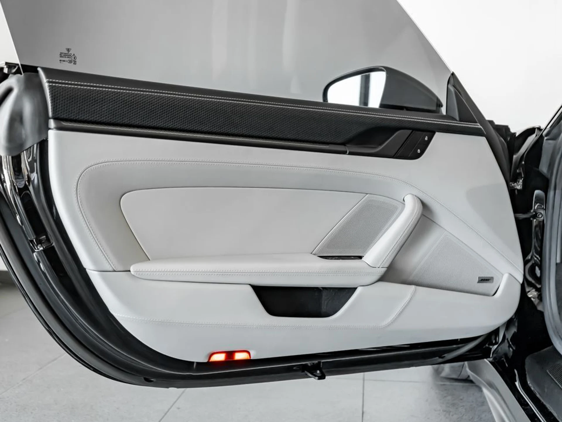 mph011_3304478121_cd570e79daf6b127ad5724cabb3db587_8ae76ba3ff