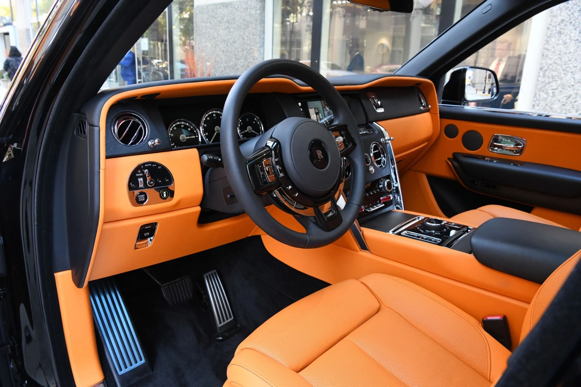 mph011_3306632279_11591_p13_l_82a16fe27b