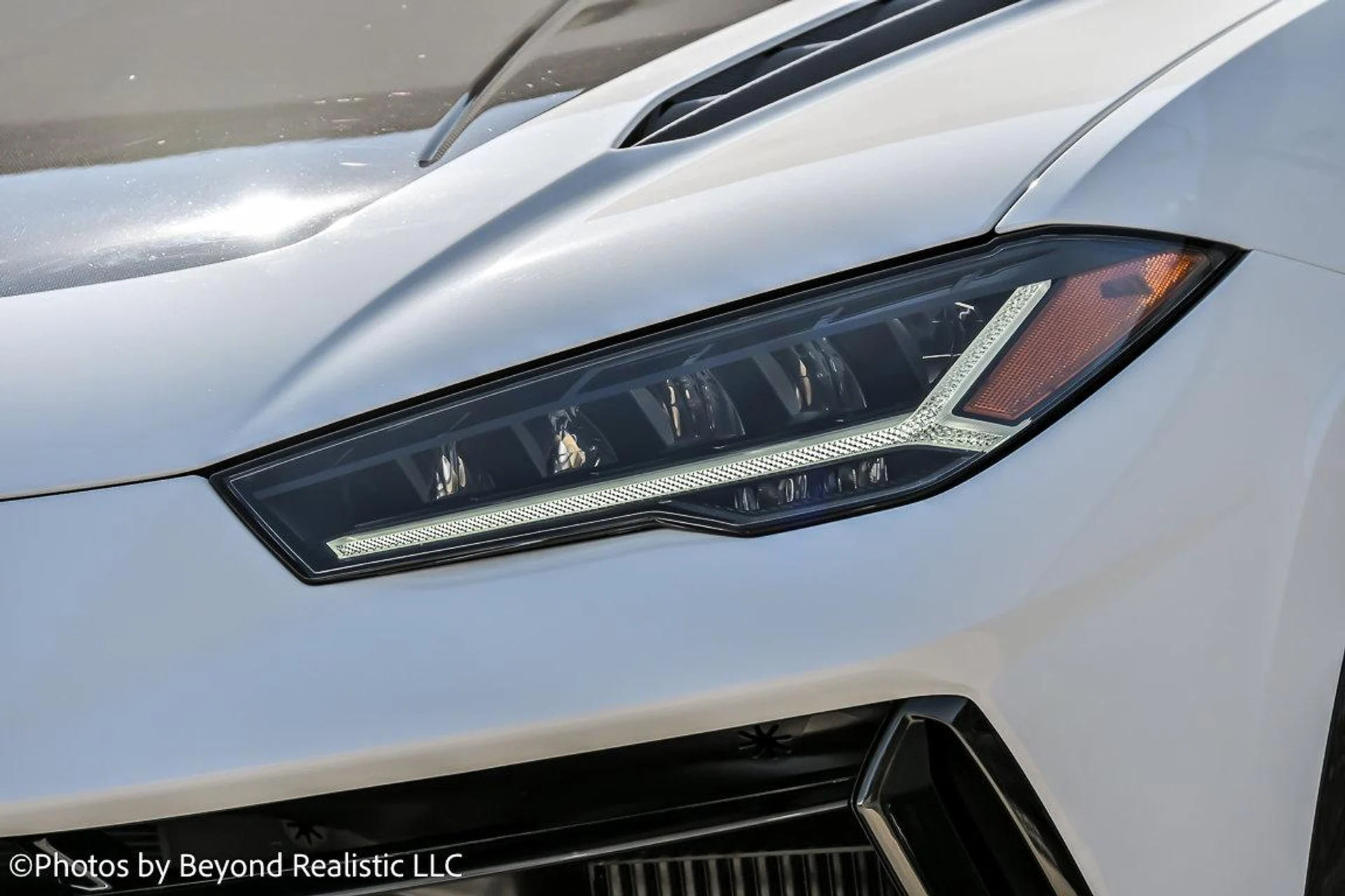 mph011_3311463327_Used_2024_Lamborghini_Urus_Performante_1760775506_33dea1ebb9