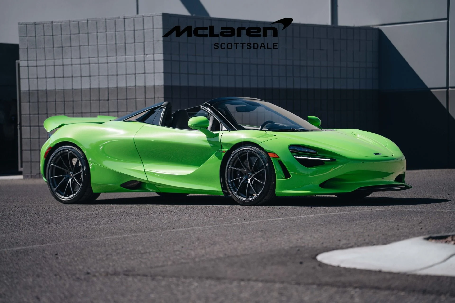mph011_3315676428_Used_2025_MCLAREN_750_S_1745590695_73bdeb4a97