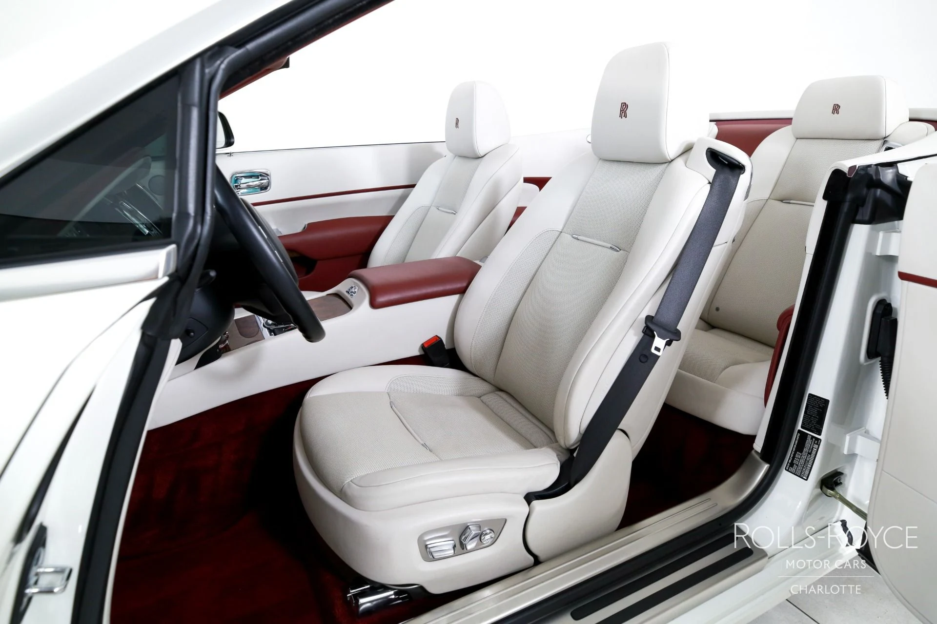 mph011_3317267125_Used_2020_Rolls_Royce_Dawn_1775592549_21a0e87744