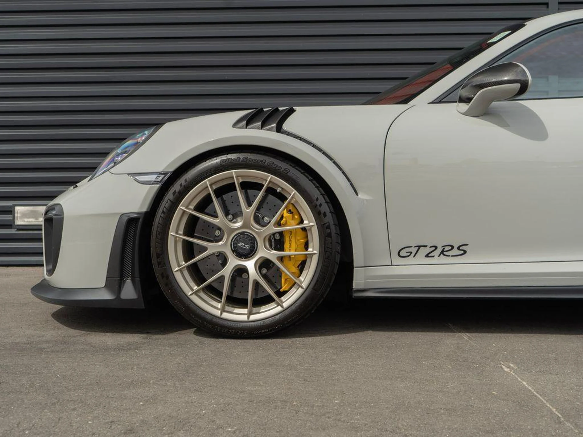 mph011_3319044218_B26m_Q_Wnv35_re_A7_AXBD_Z6knz_o_d0546a98bf