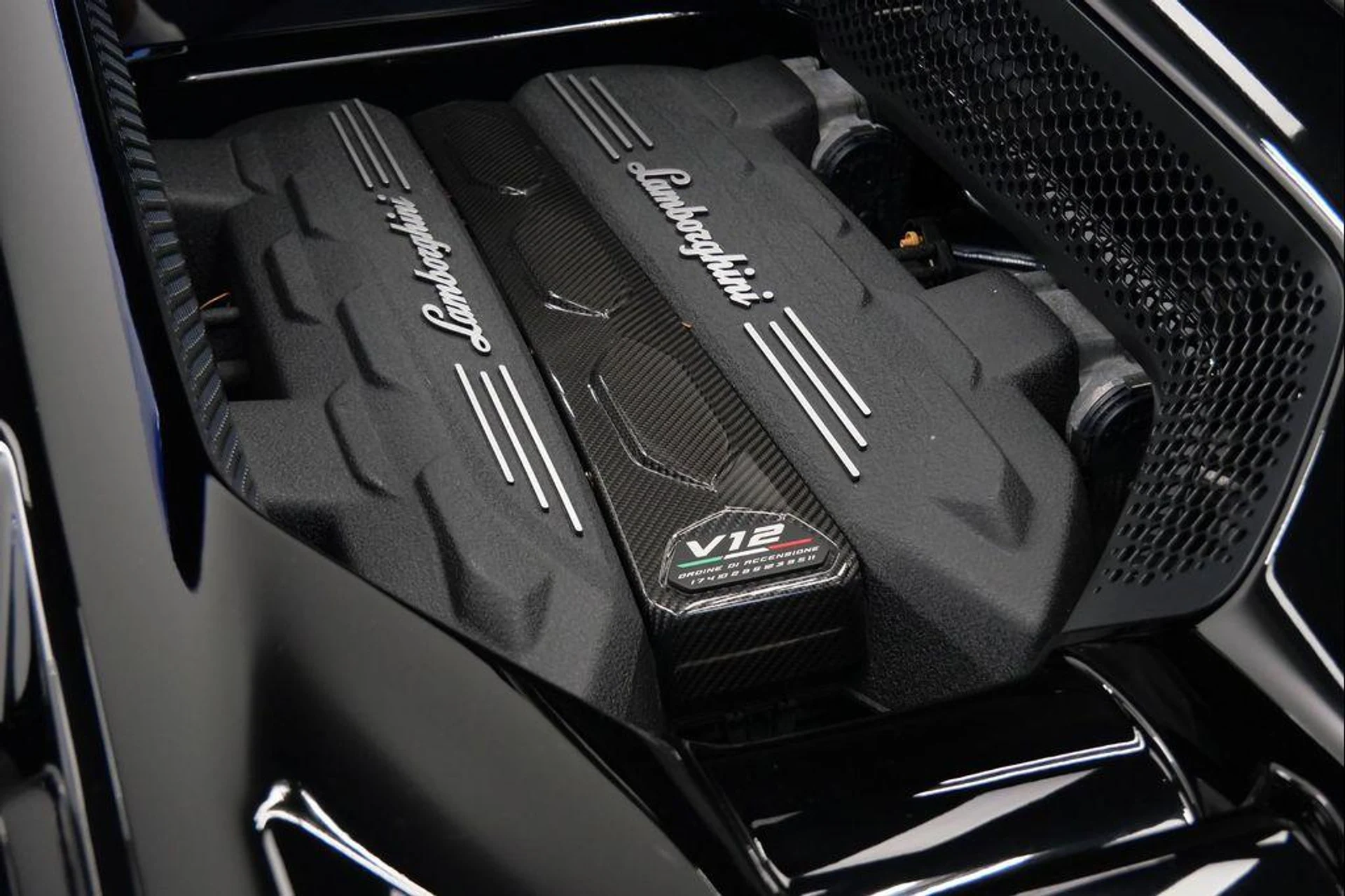 mph011_3321298560_ZSEXUTXT_0g_CJ_5d_VN_Lvj_VEQVK_2_I_691167cf1f