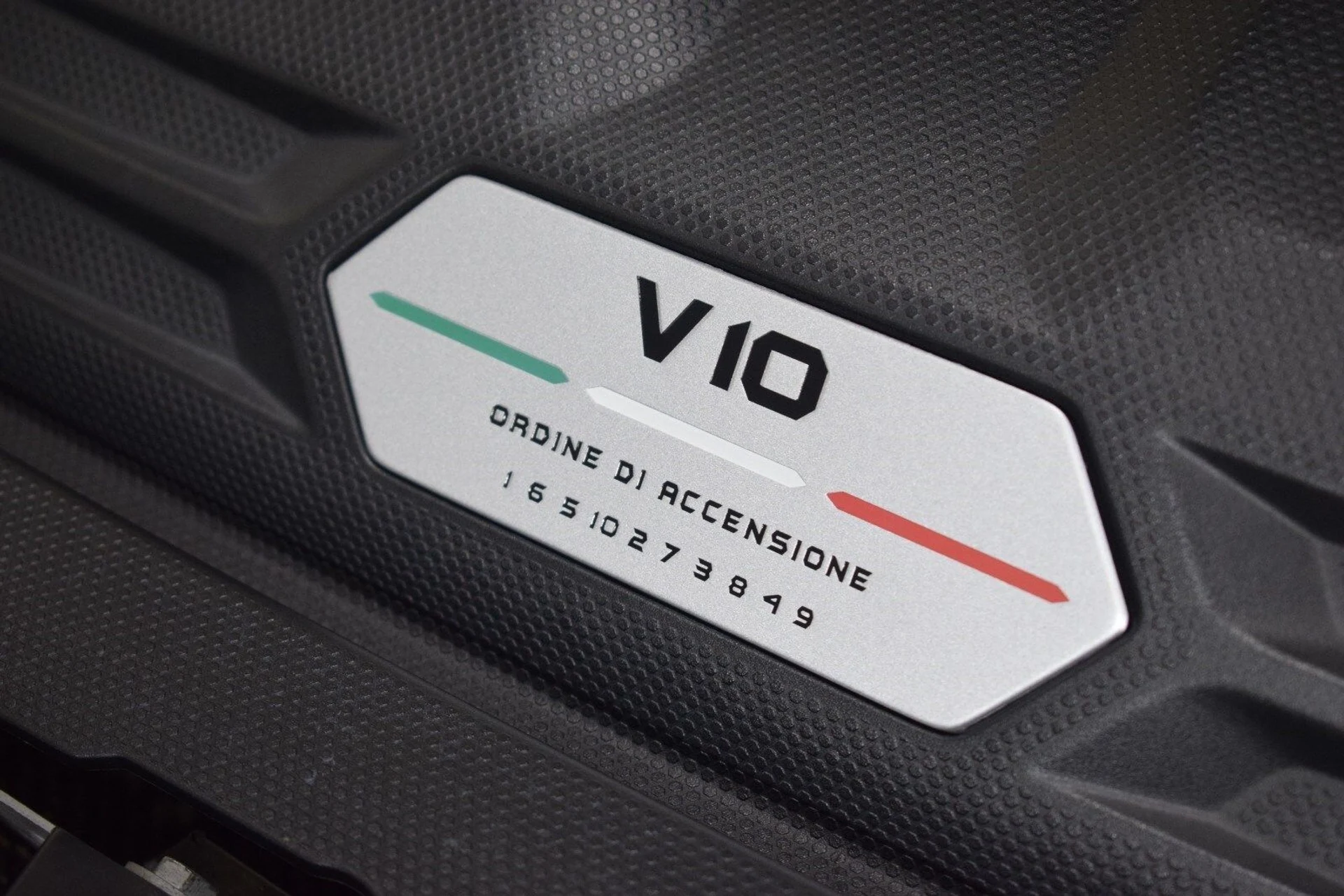 mph011_3326971642_d04ee1fd1bacd327d960bda285551c73x_d6dbf63d63